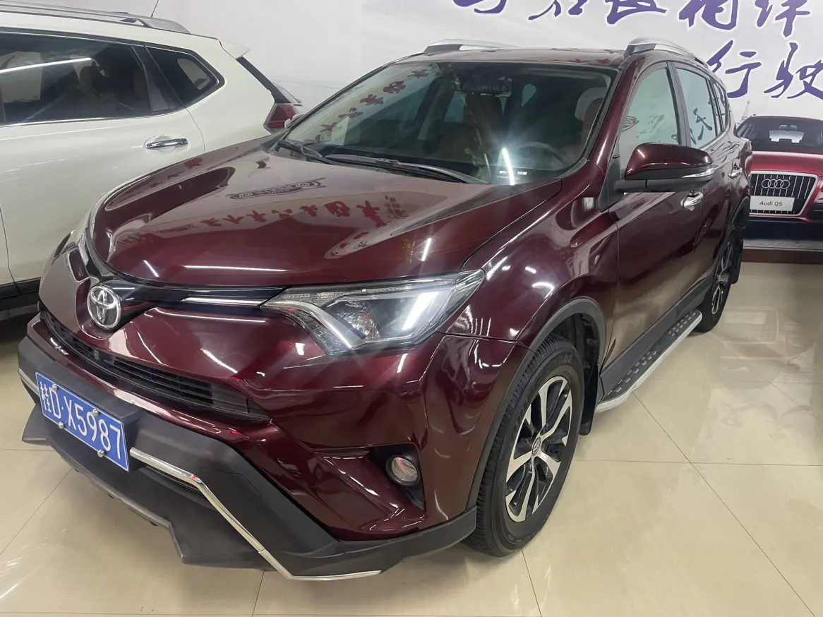Toyota RAV4  из Китая