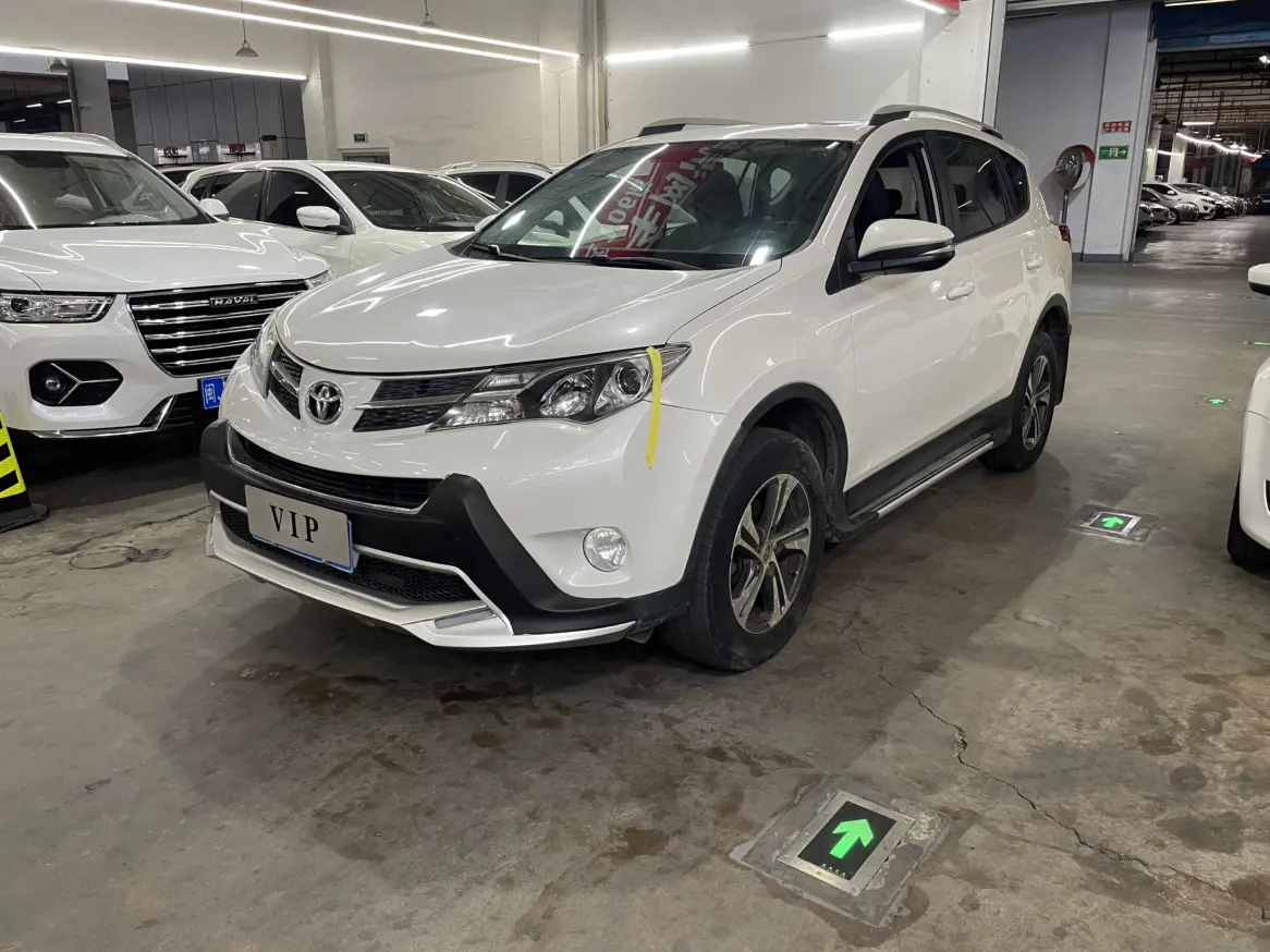 Toyota RAV4  из Китая
