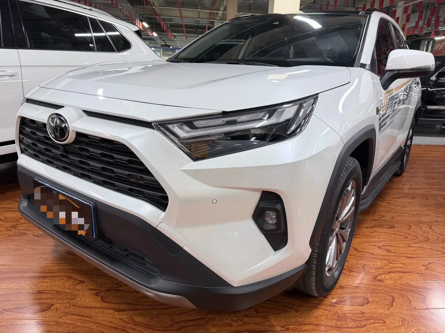 Toyota RAV4  из Китая