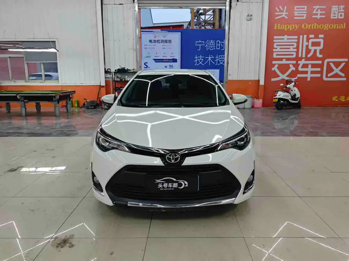 Toyota Levin (Lei Ling)  из Китая