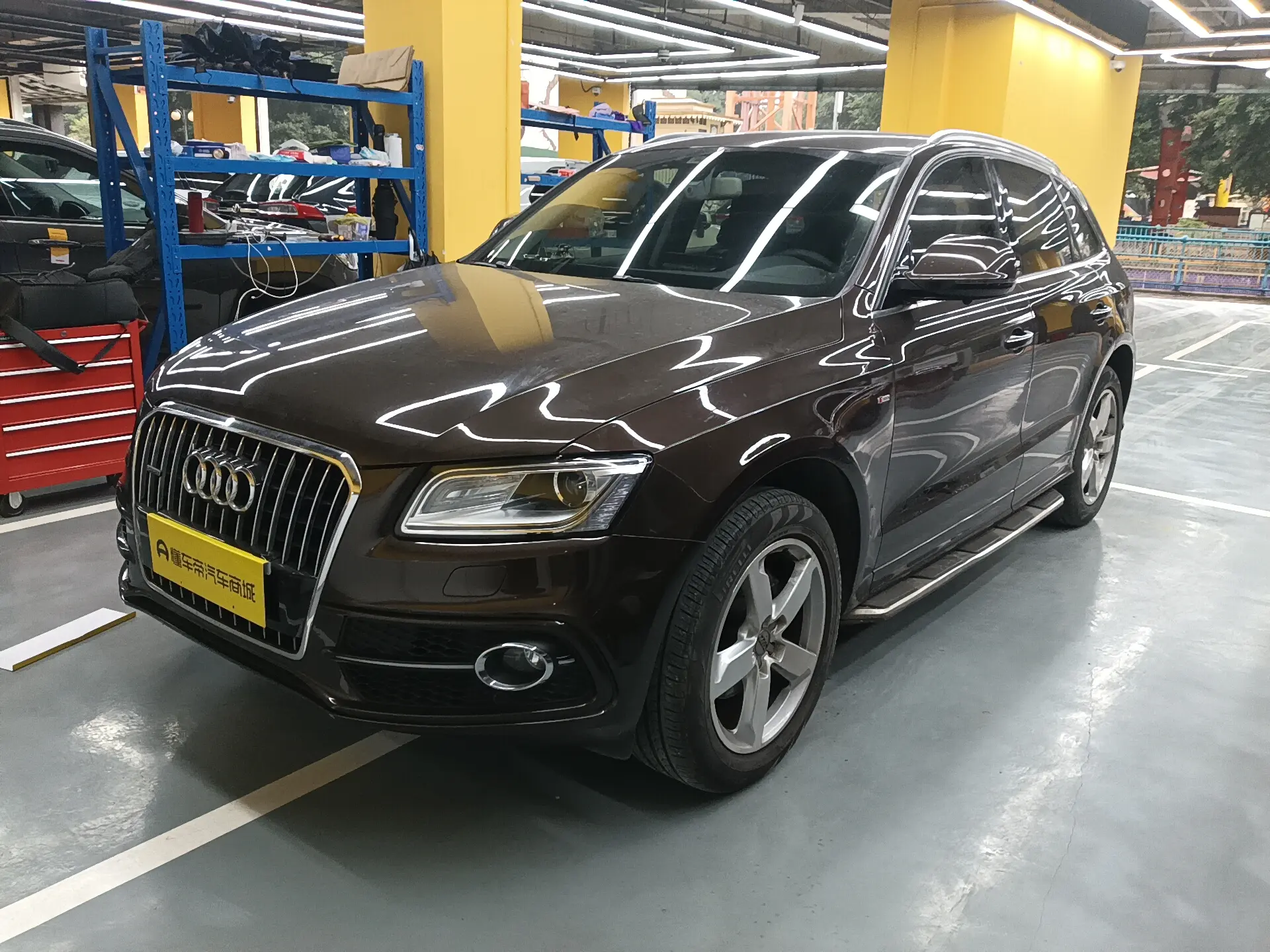 Audi Q5  из Китая