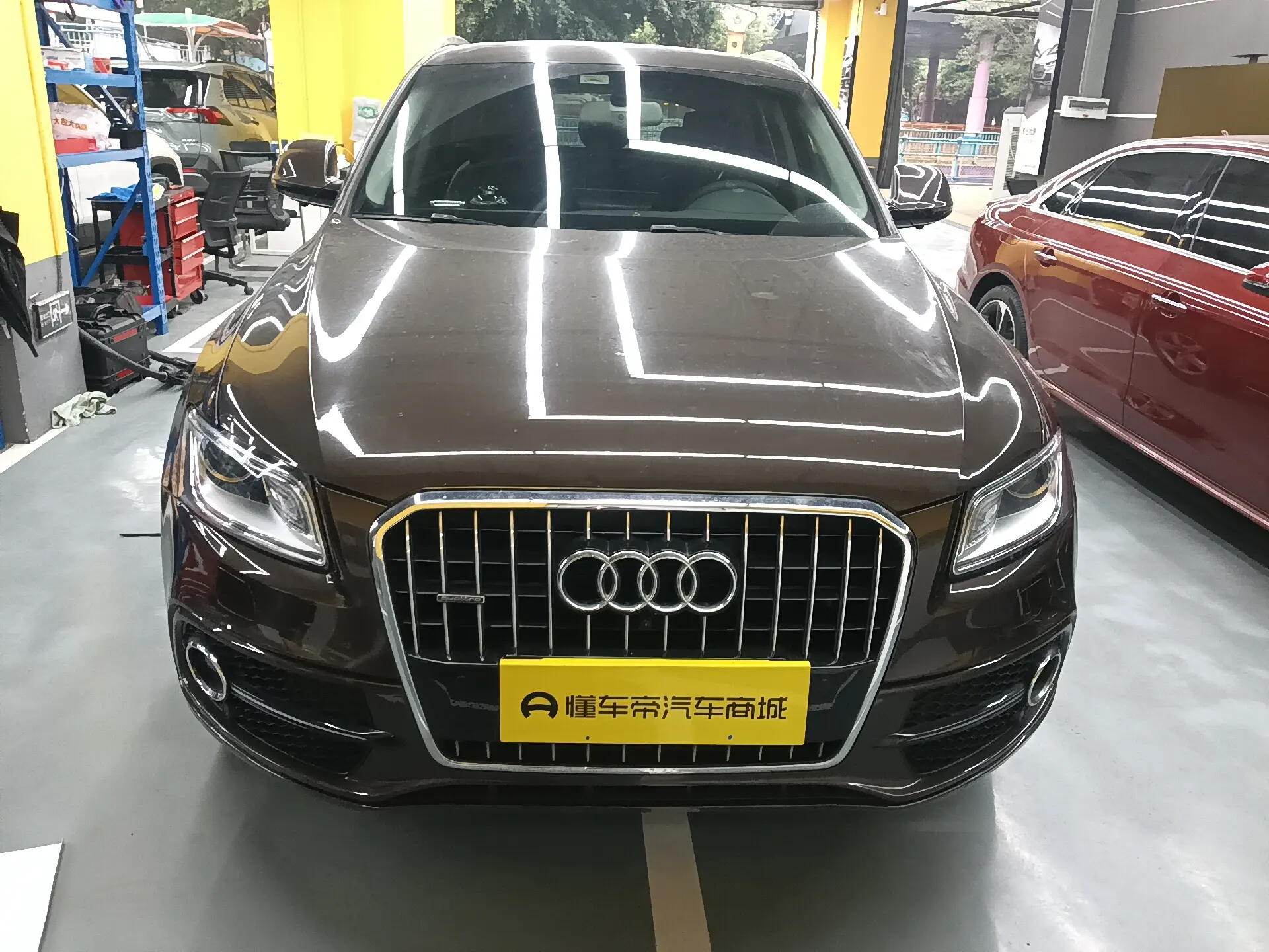 Audi Q5  из Китая