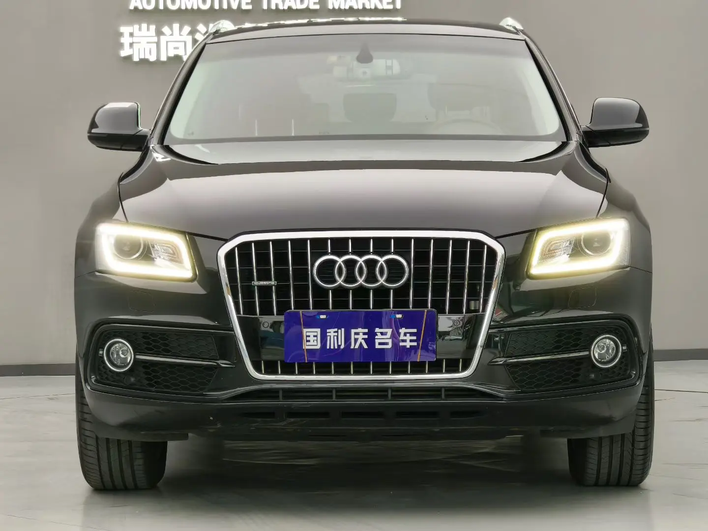 Audi Q5  из Китая