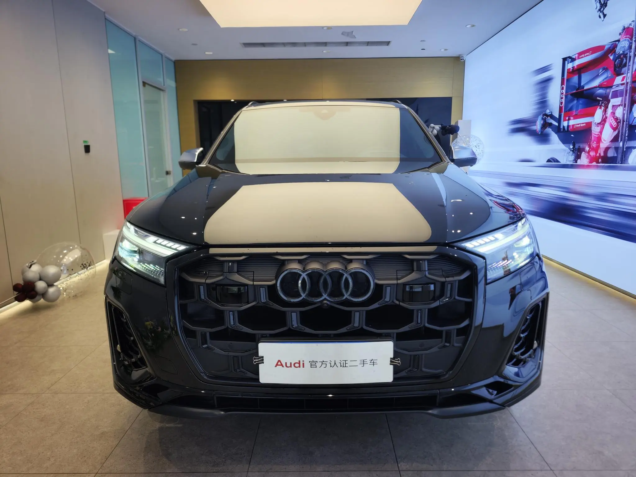 Audi SQ7  из Китая