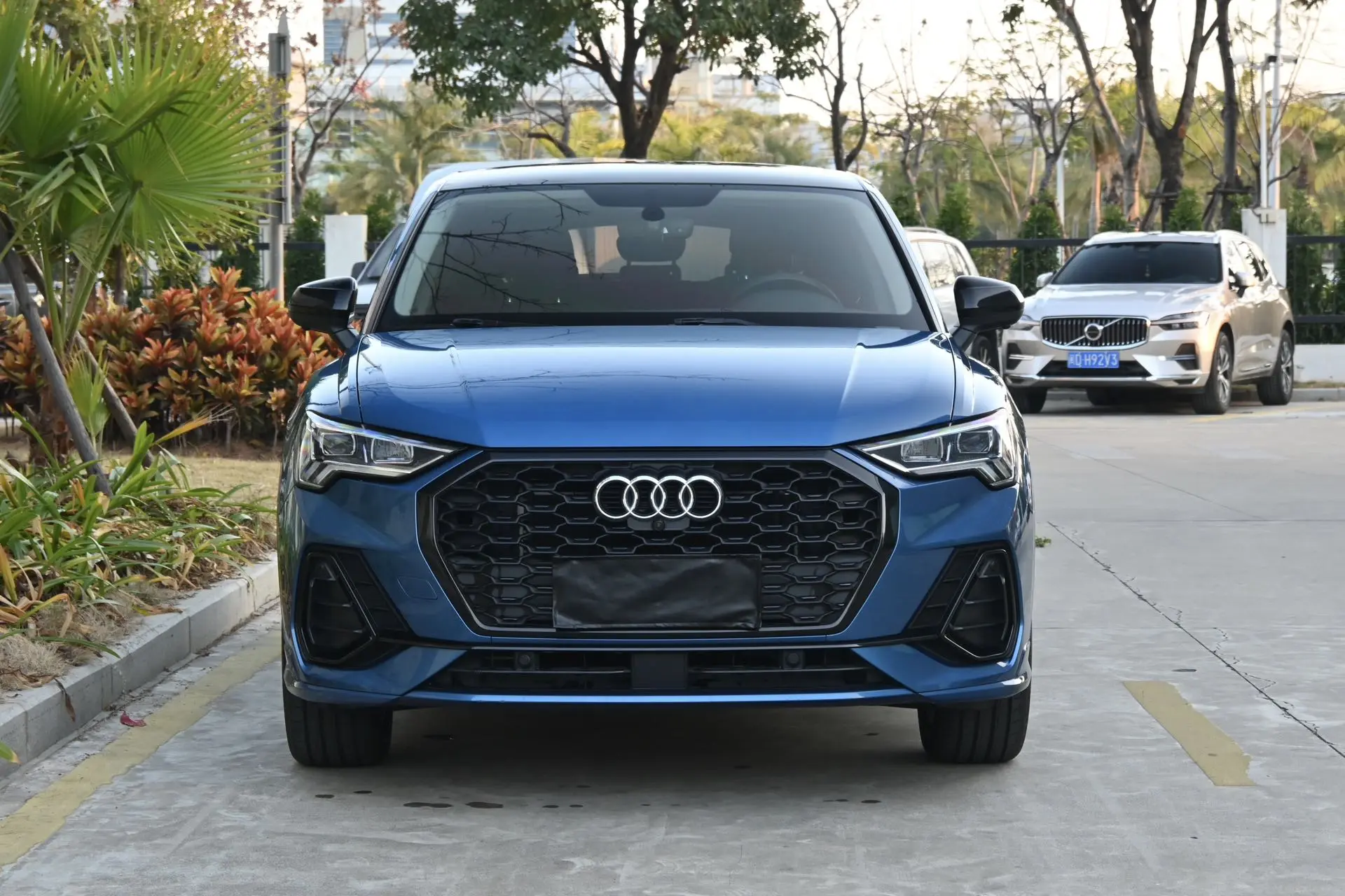 Audi Q3 Sportback  из Китая