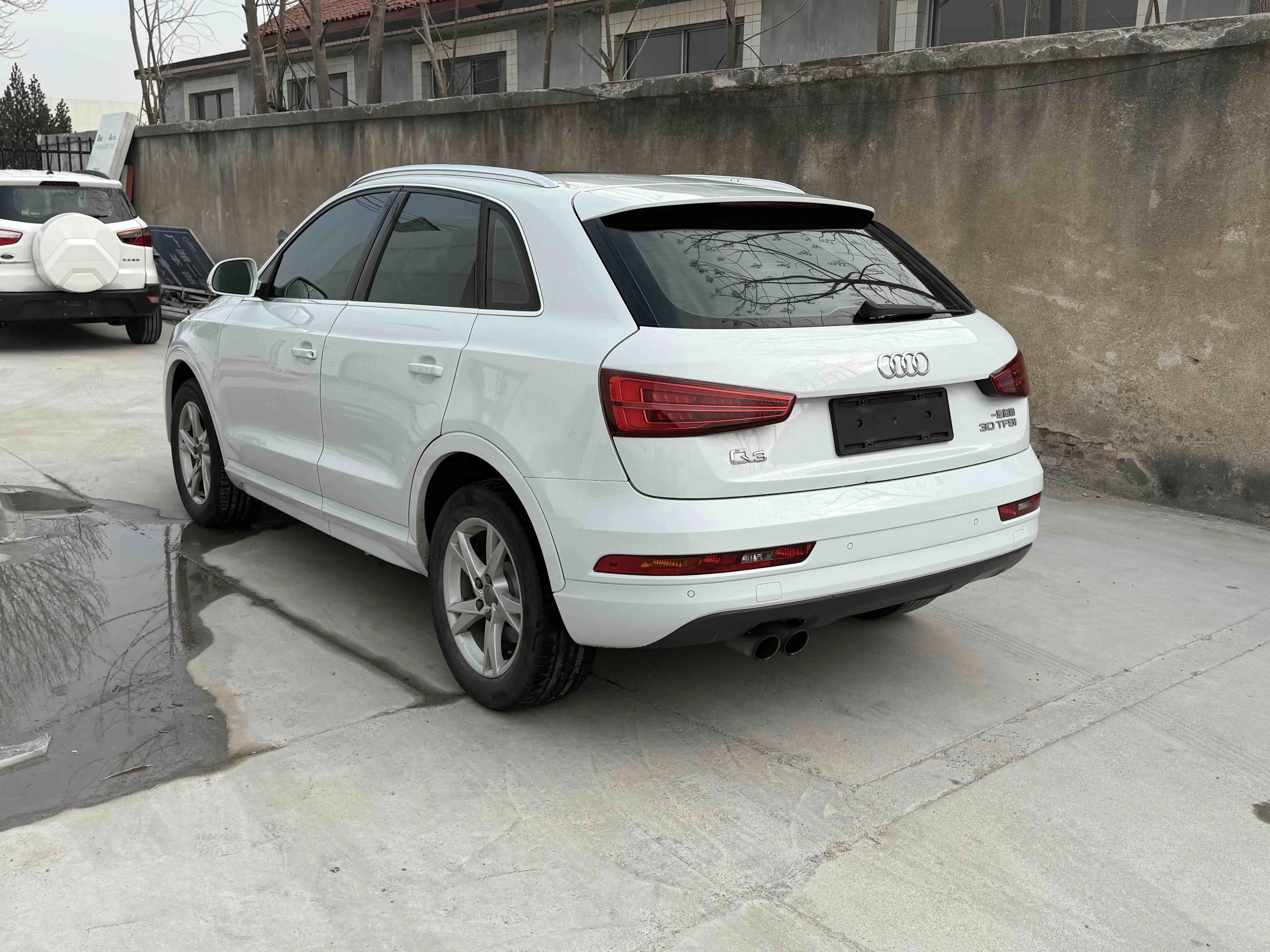 Audi Q3  из Китая