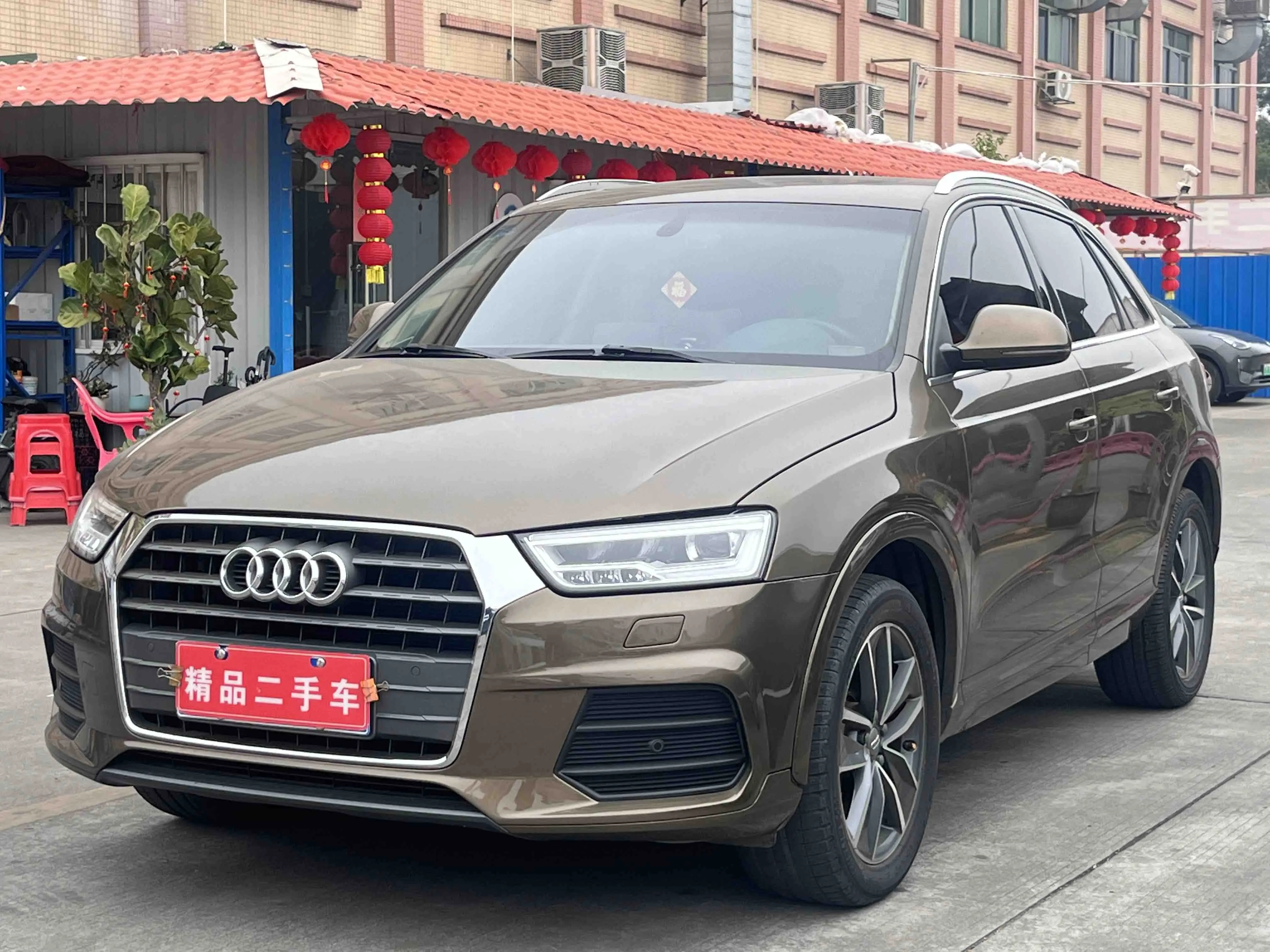 Audi Q3  из Китая