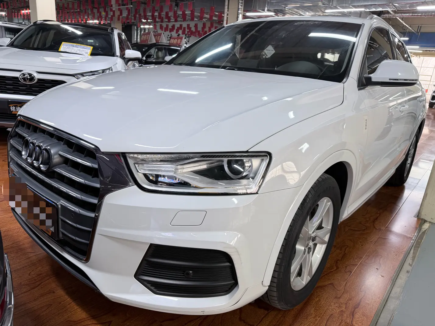 Audi Q3  из Китая