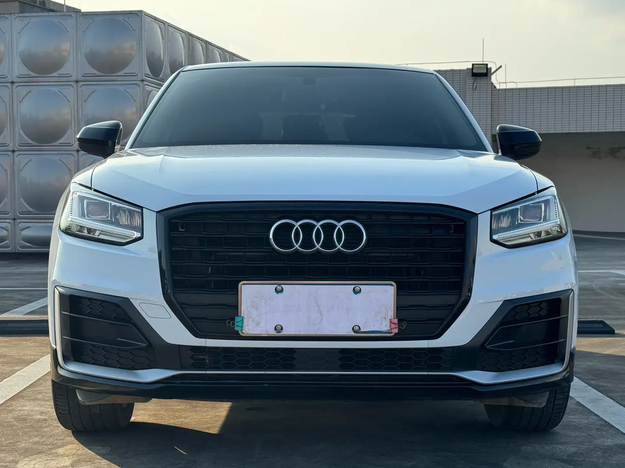 Audi Q2L  из Китая