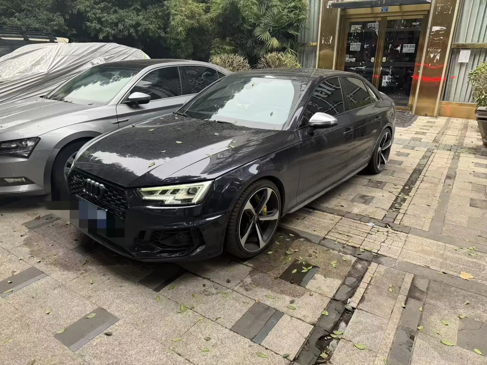 Audi S4  из Китая