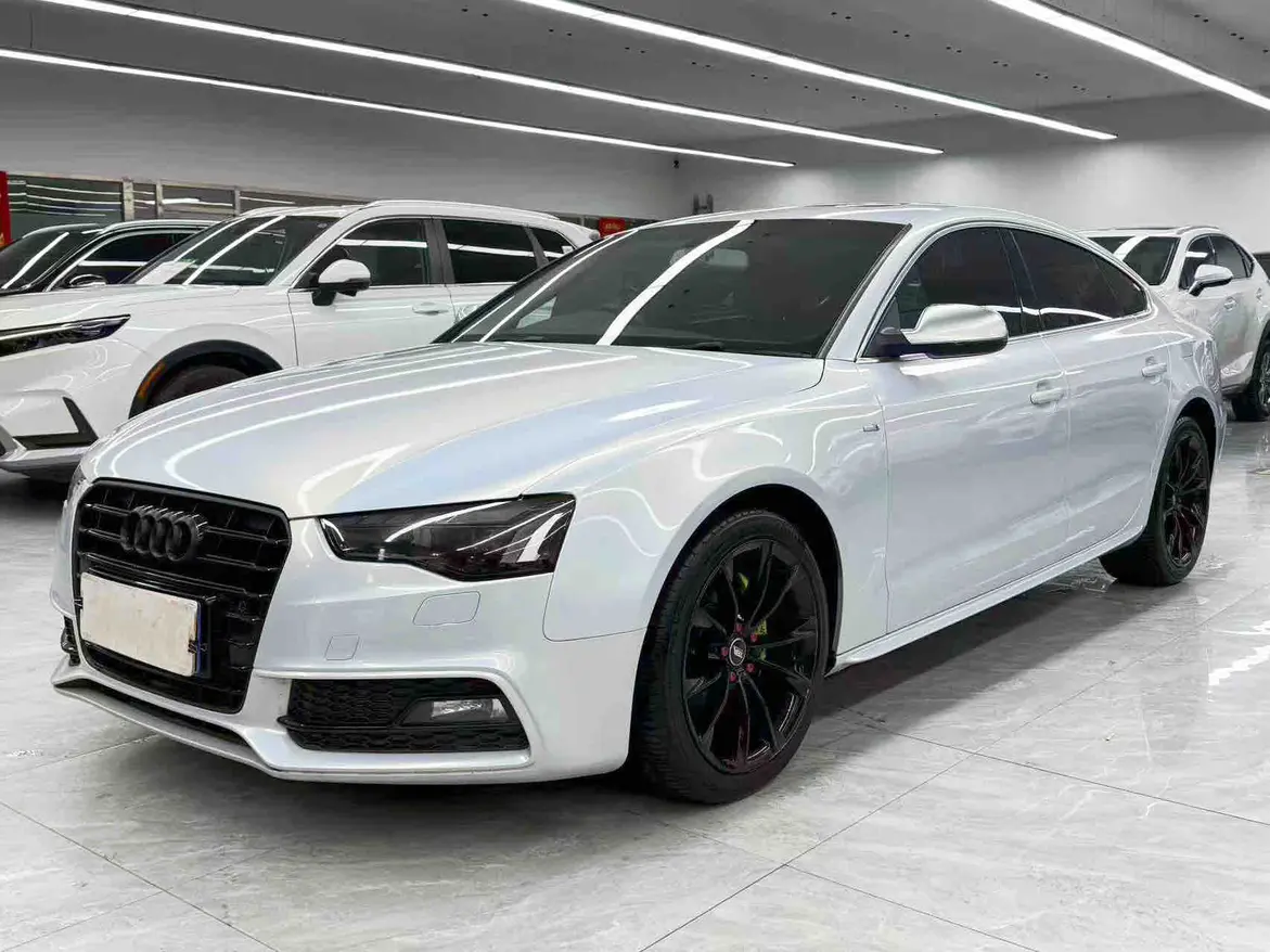 Audi A5  из Китая