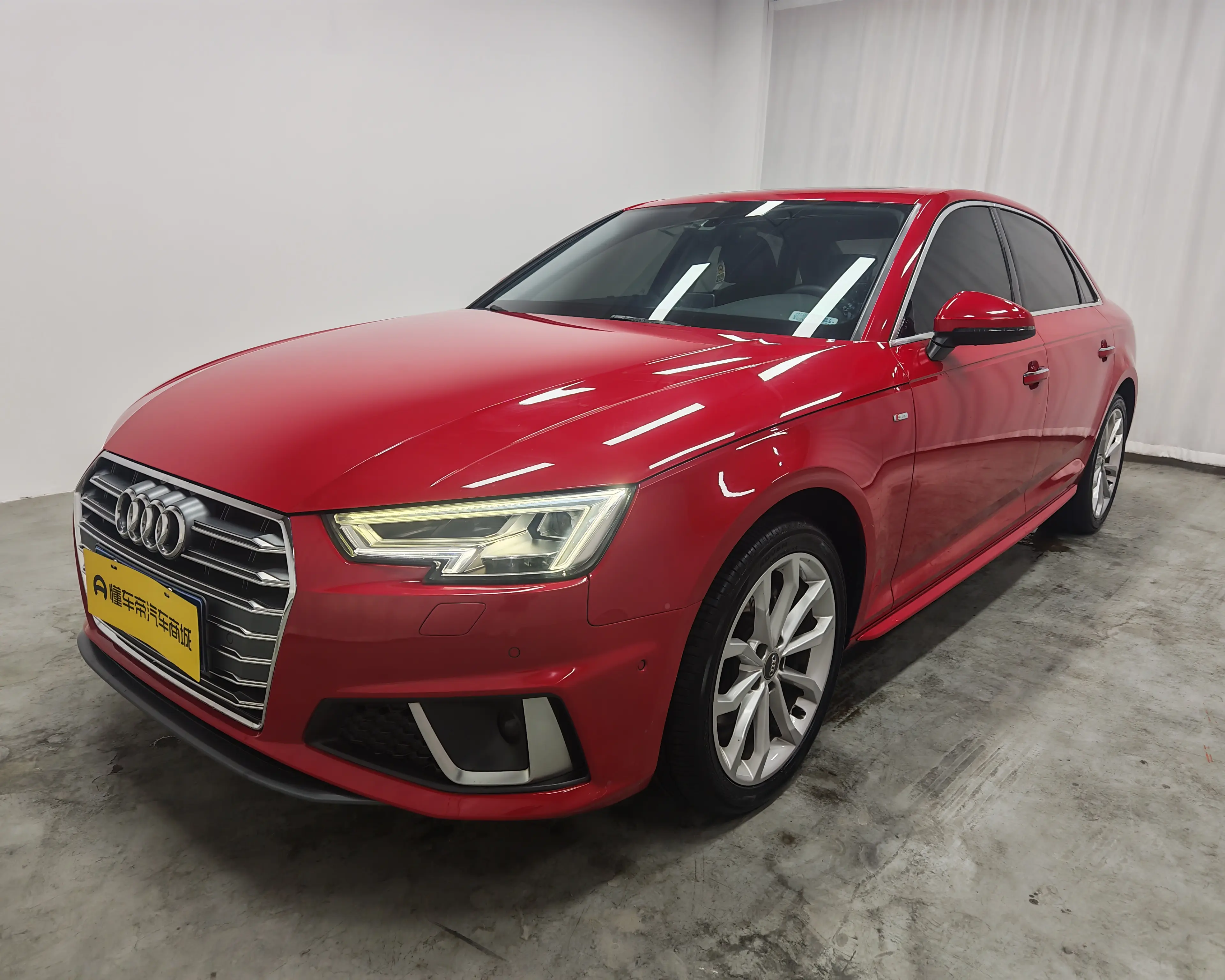 Audi A4L  из Китая