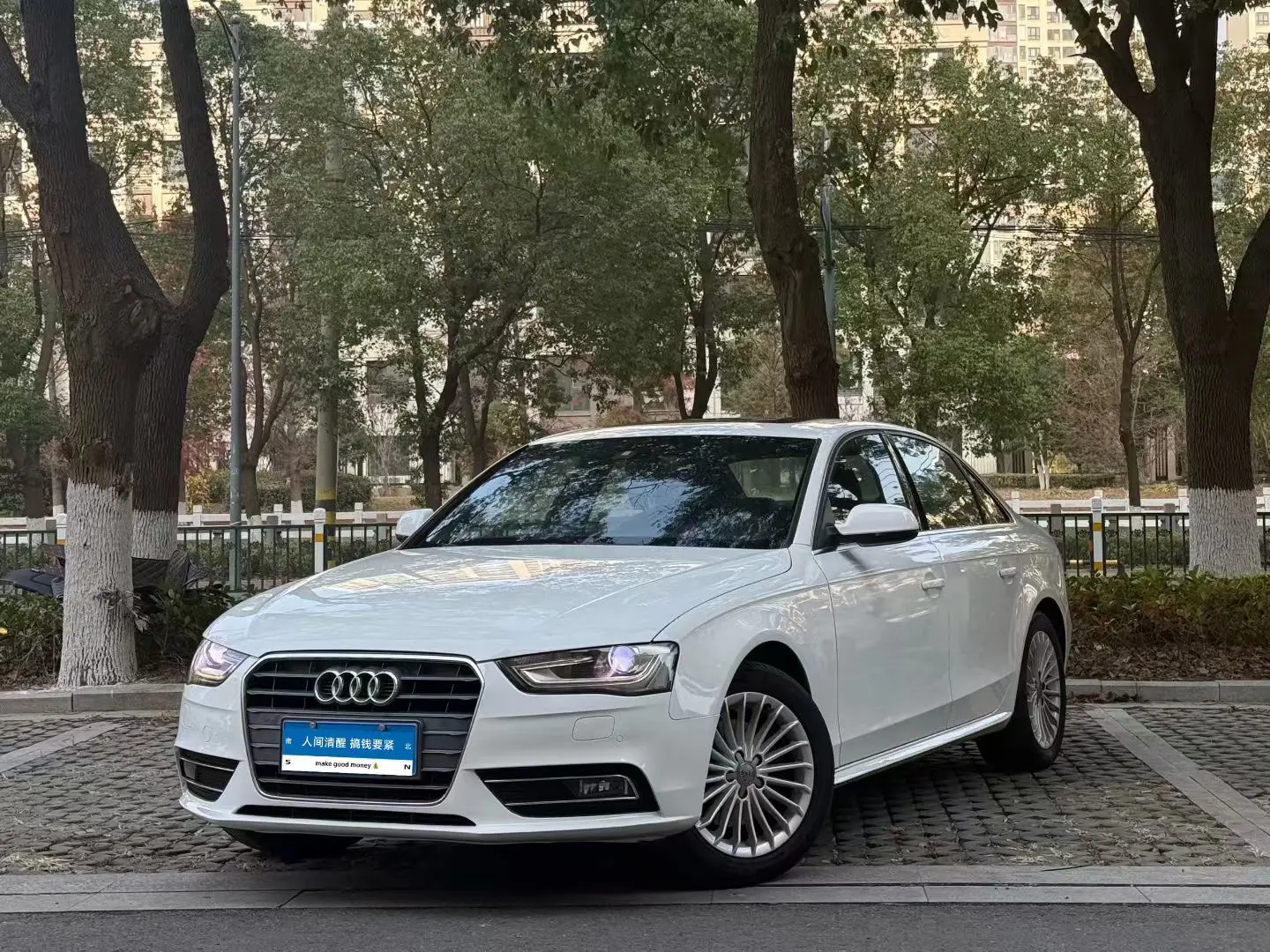 Audi A4L  из Китая