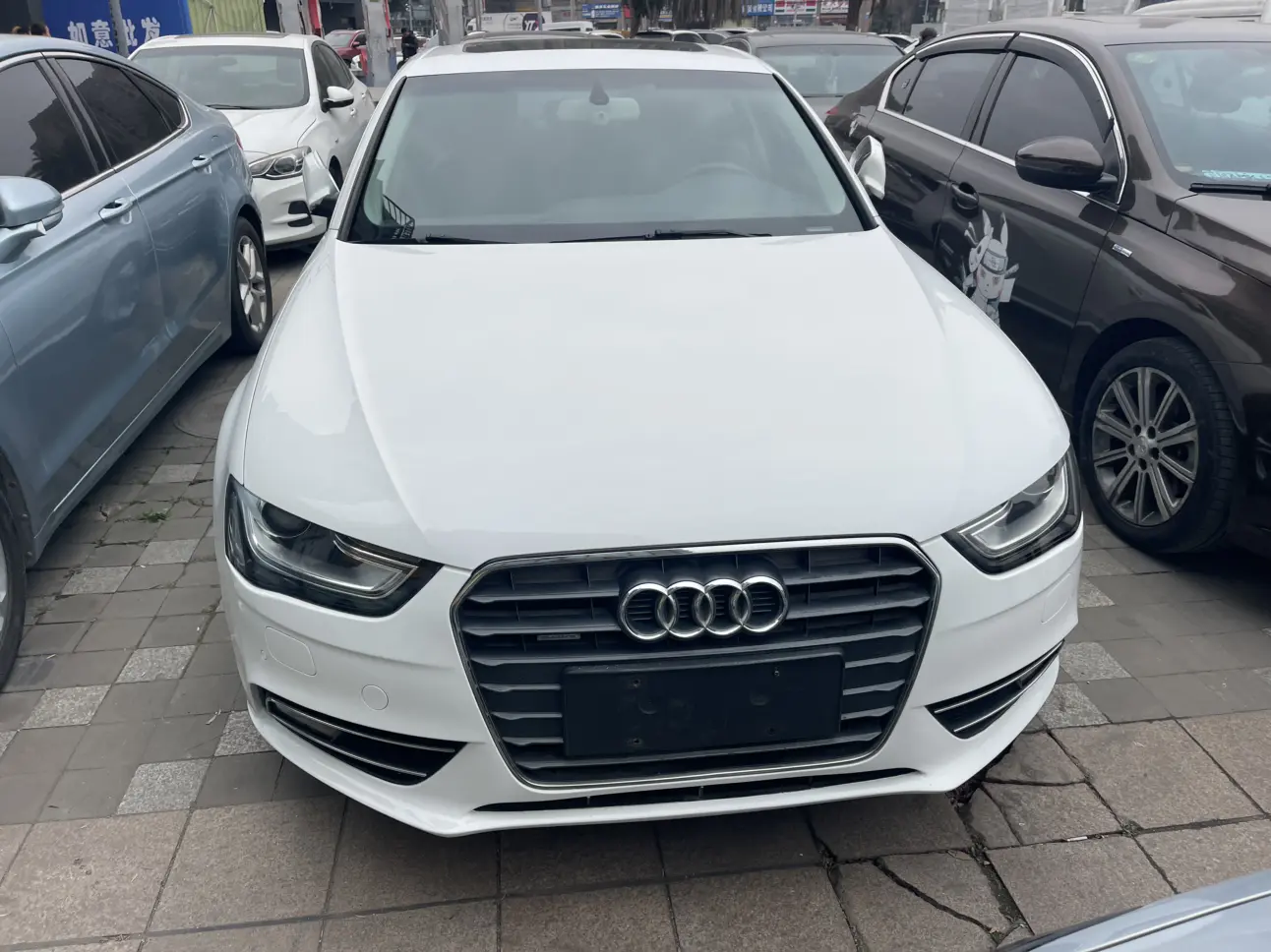 Audi A4L  из Китая