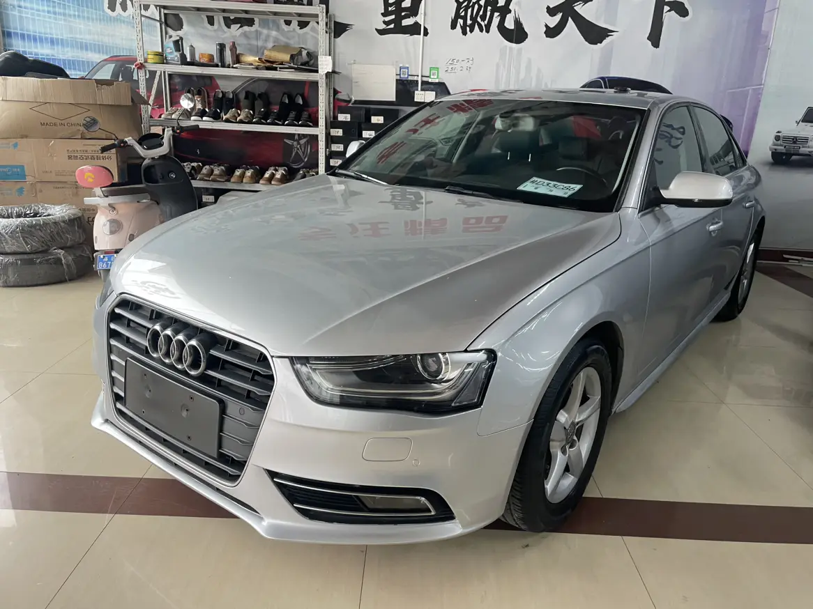 Audi A4L  из Китая