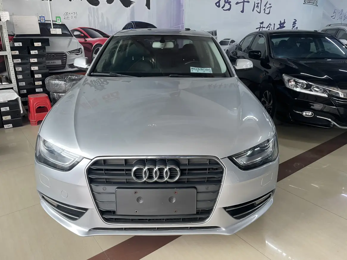Audi A4L  из Китая