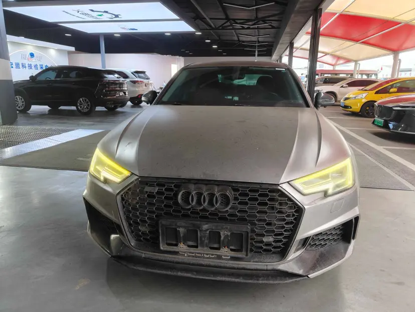 Audi A4L  из Китая