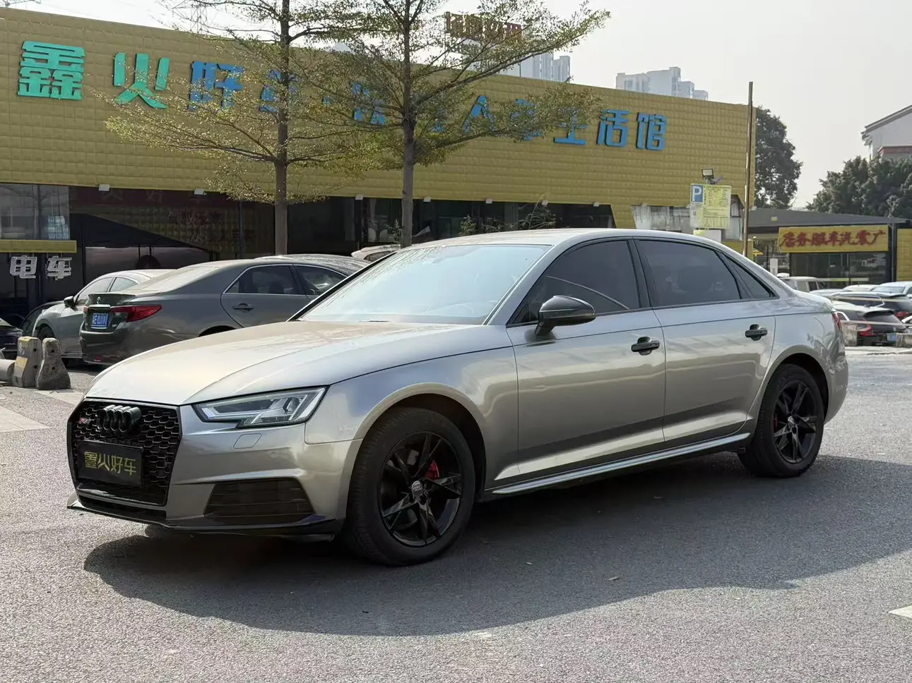 Audi A4L  из Китая