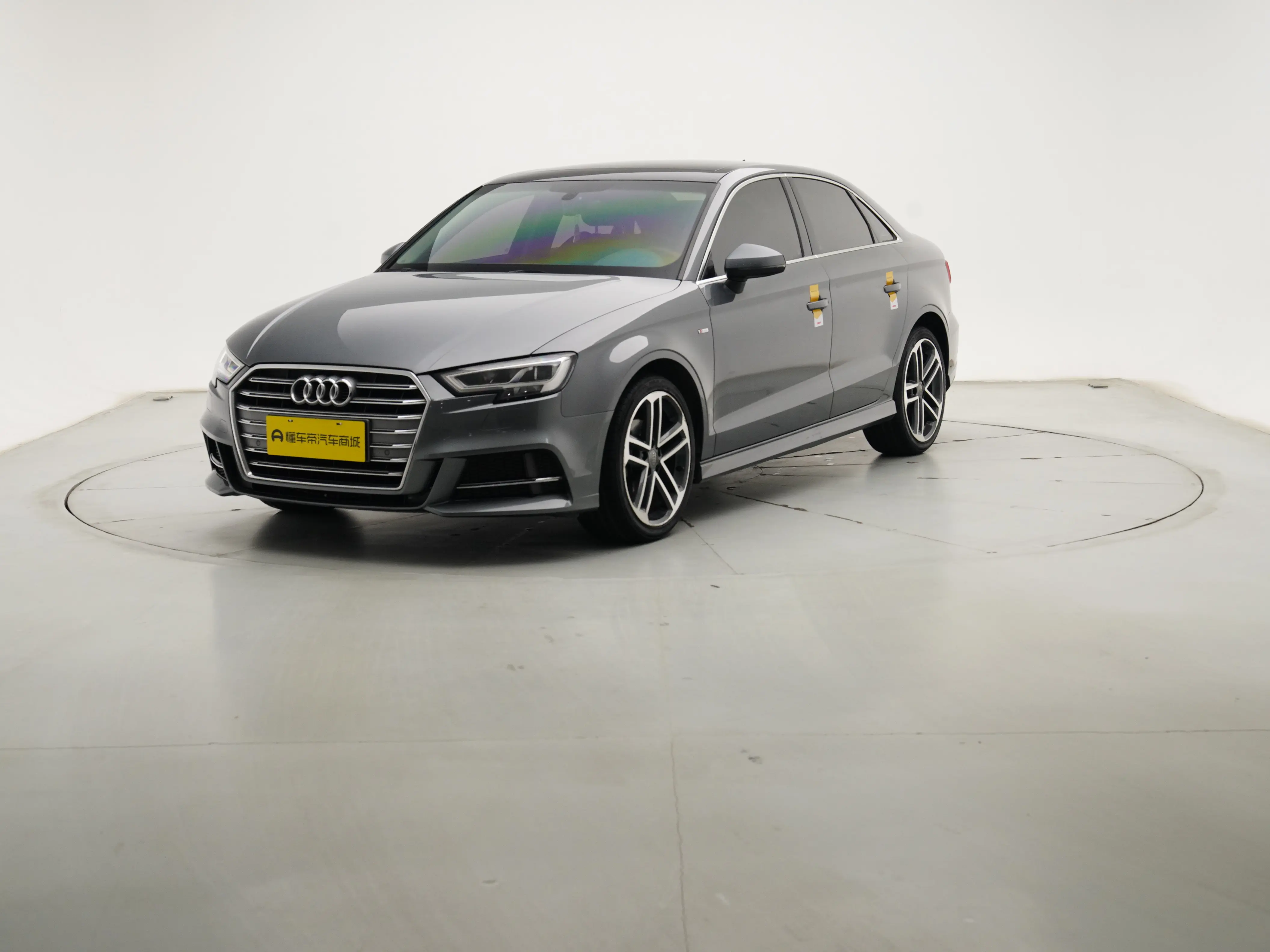 Audi A3  из Китая