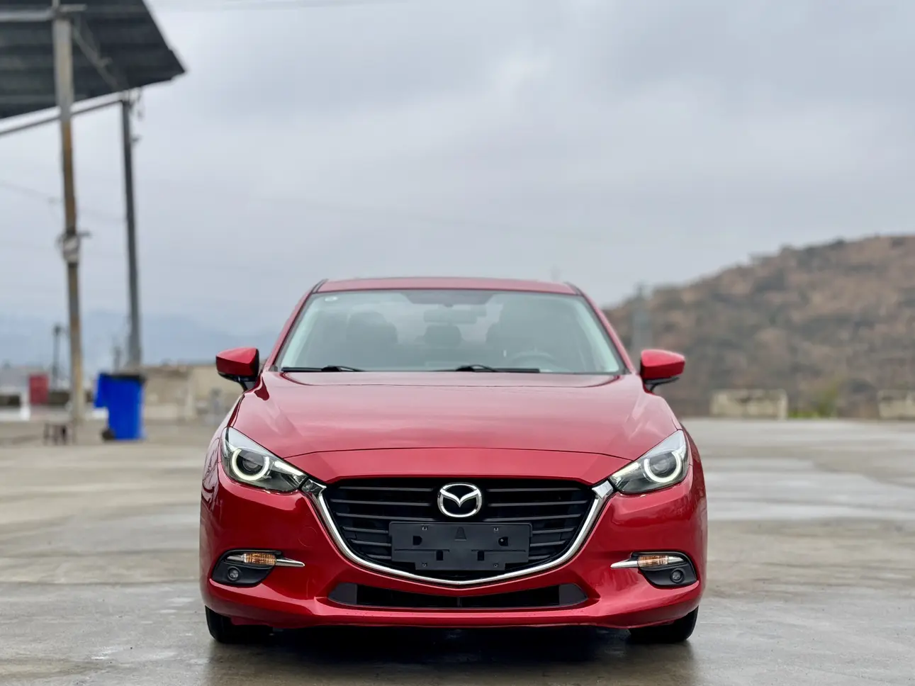Mazda Axela (Mazda3)  из Китая