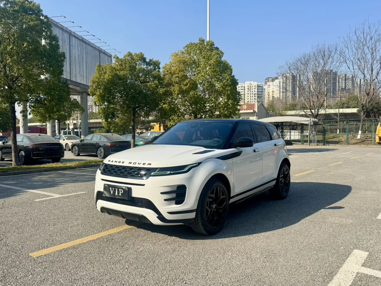 Land Rover Range Rover Evoque  из Китая