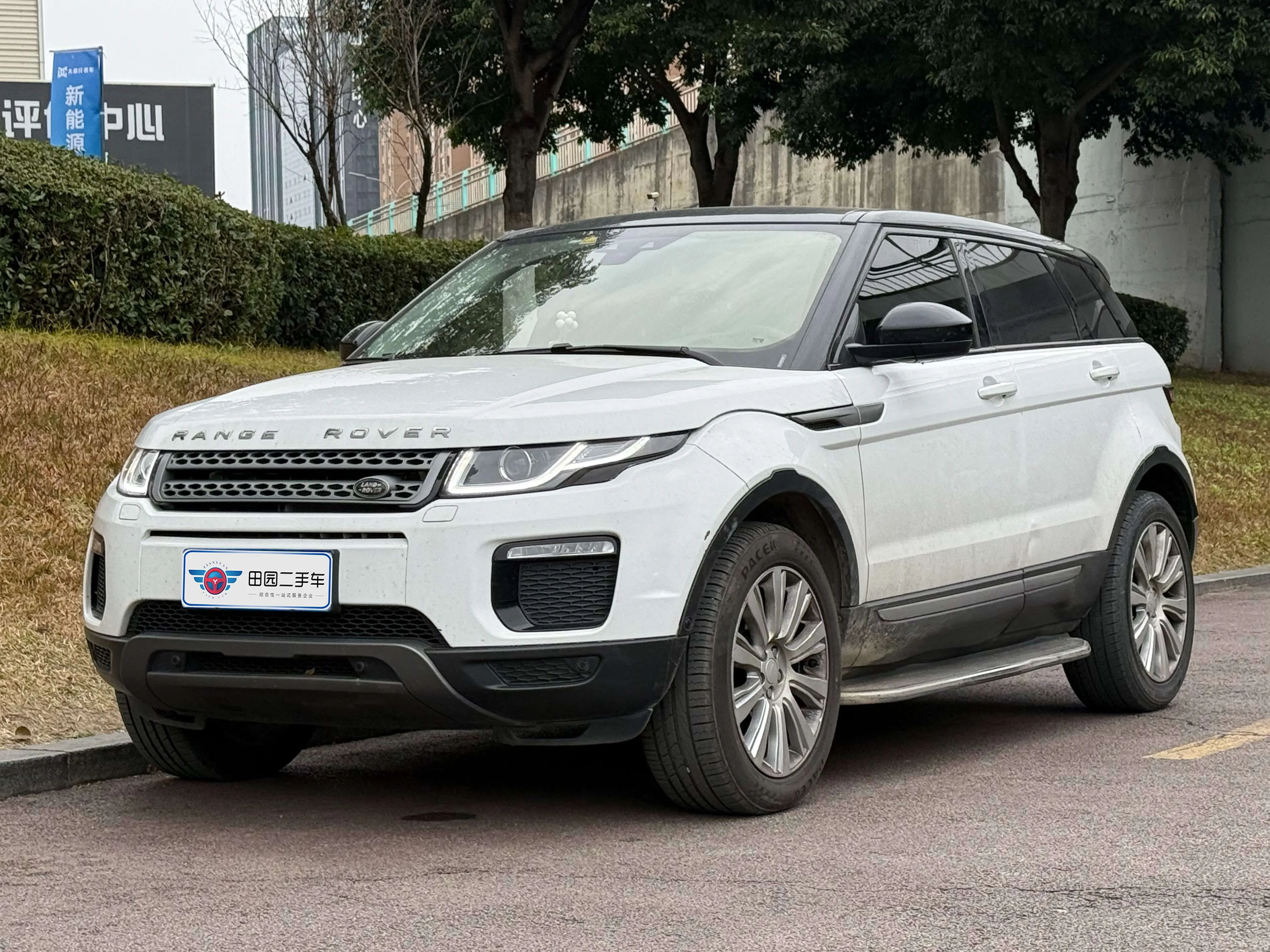 Land Rover Range Rover Evoque  из Китая