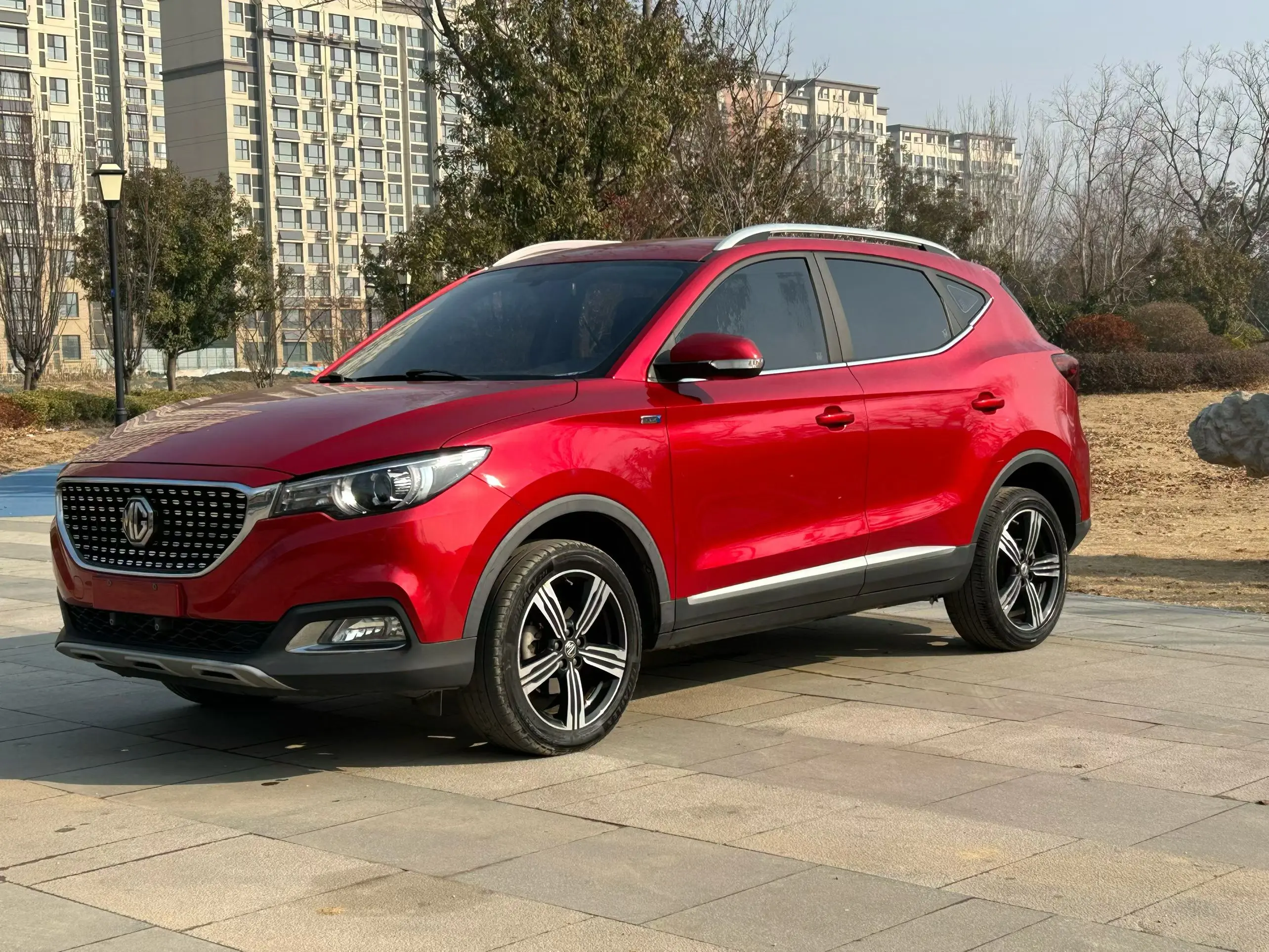 MG ZS  из Китая