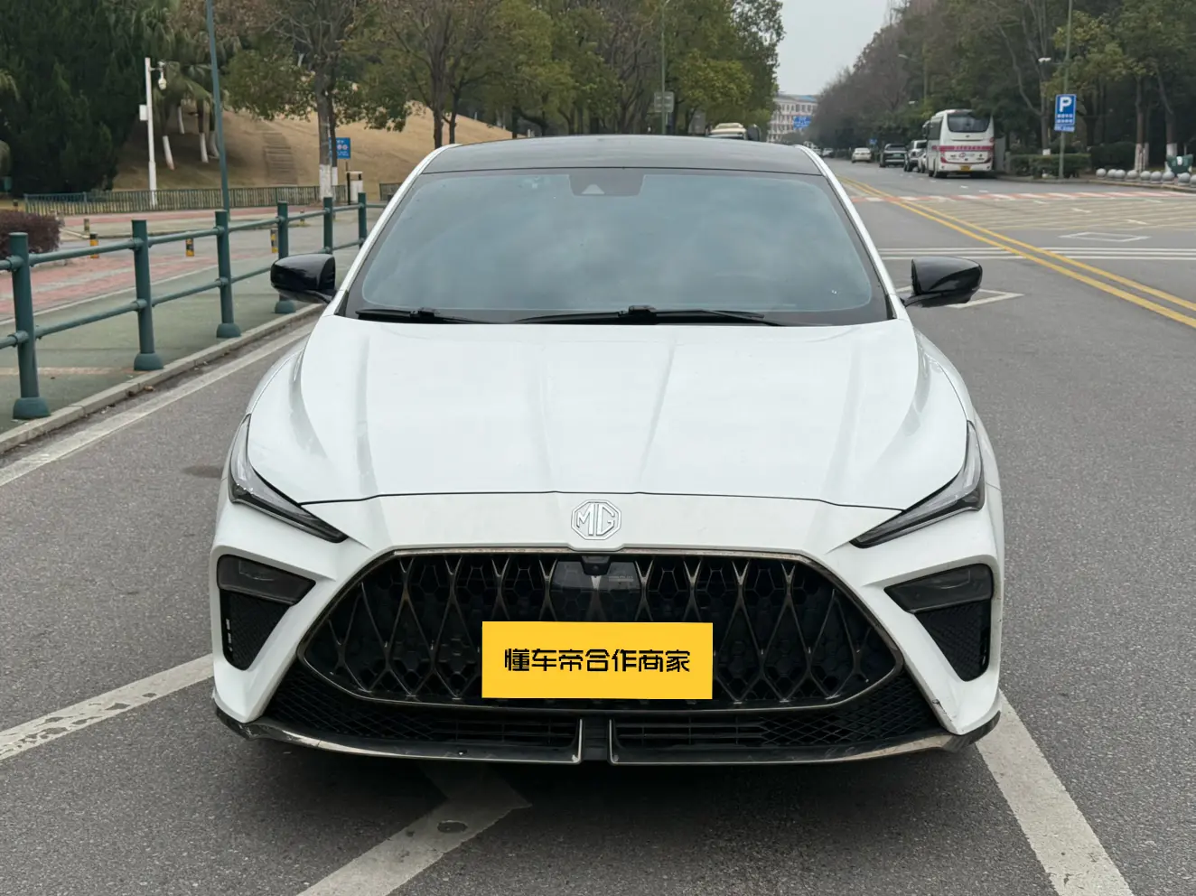 MG 5 Scorpio  из Китая