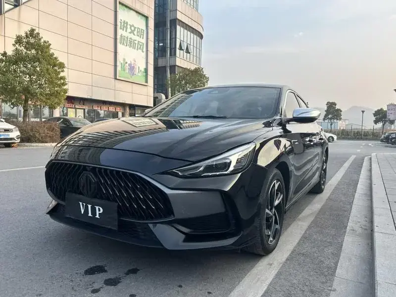 MG 5  из Китая