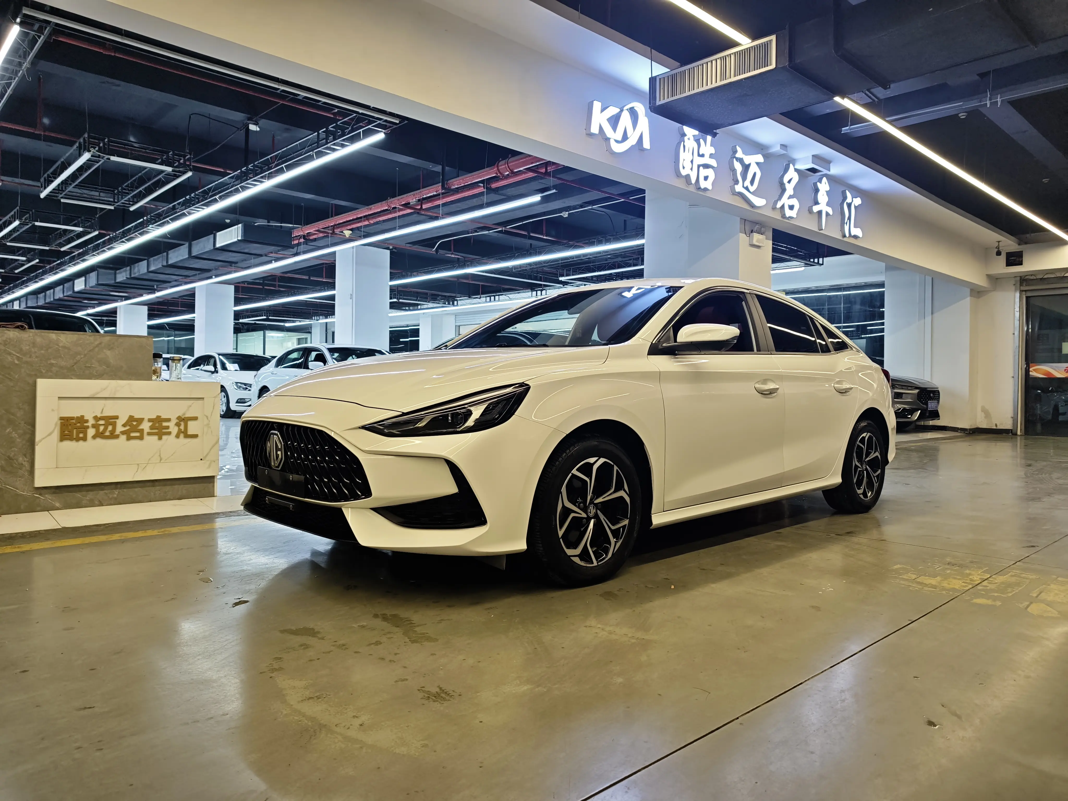 MG 5  из Китая