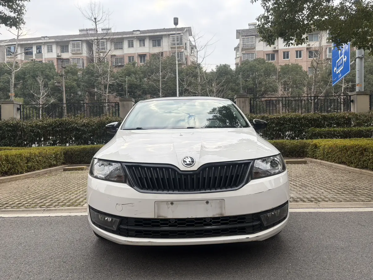 Skoda Xin Dong  из Китая