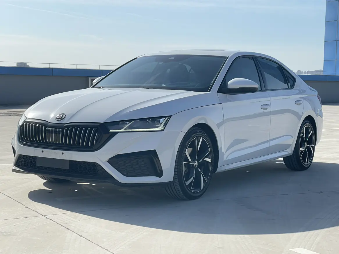 Skoda Octavia  из Китая