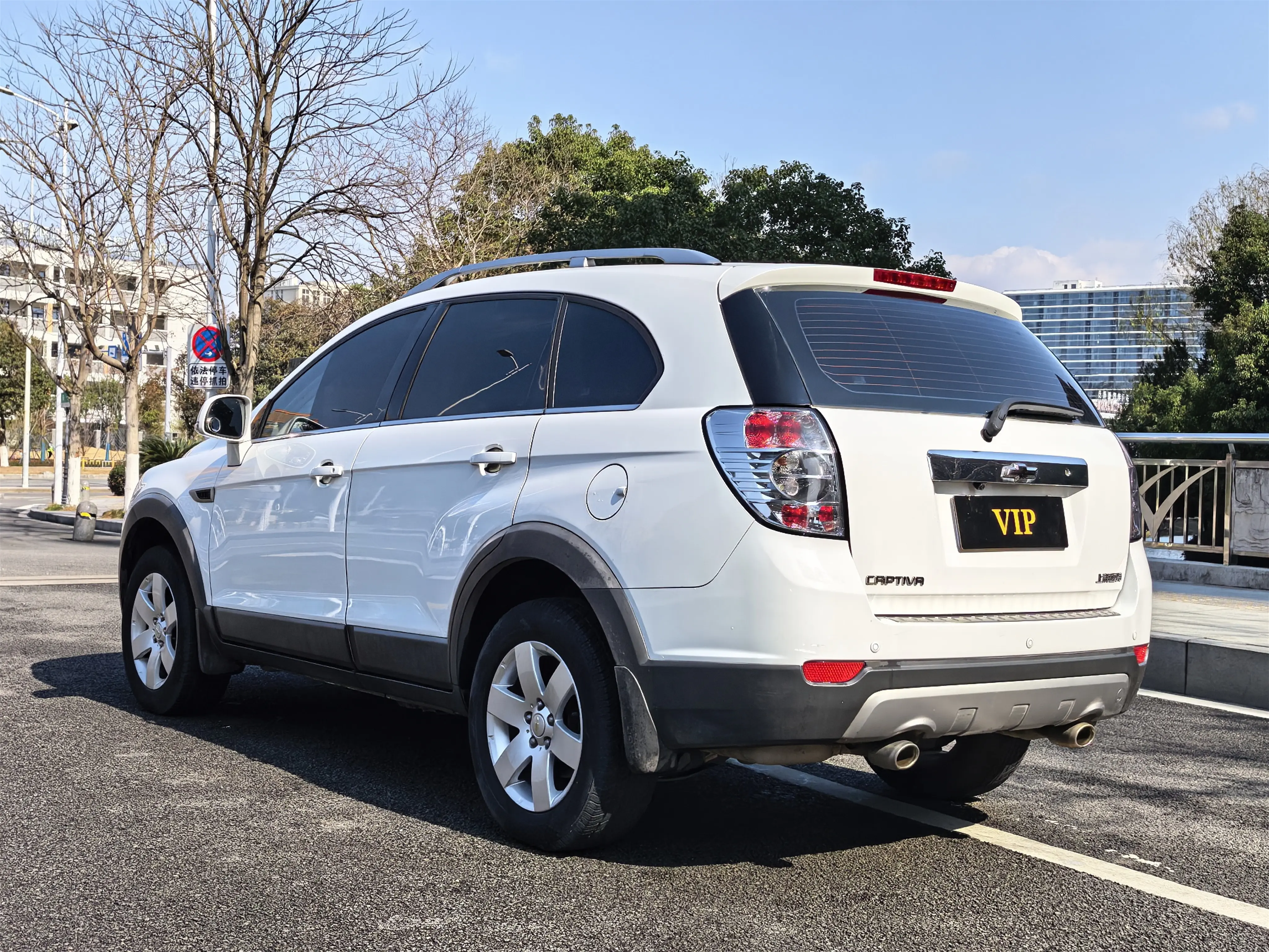 Chevrolet Captiva  из Китая