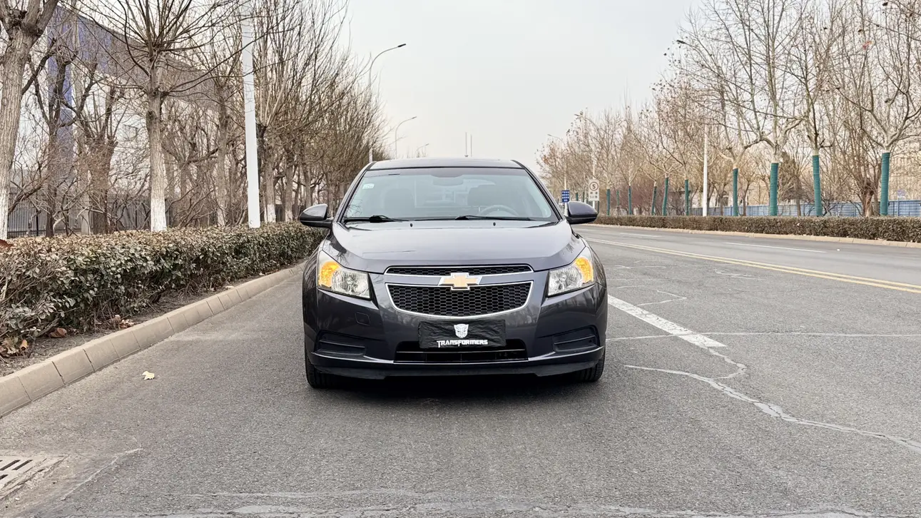 Chevrolet Monza (Cruze)  из Китая