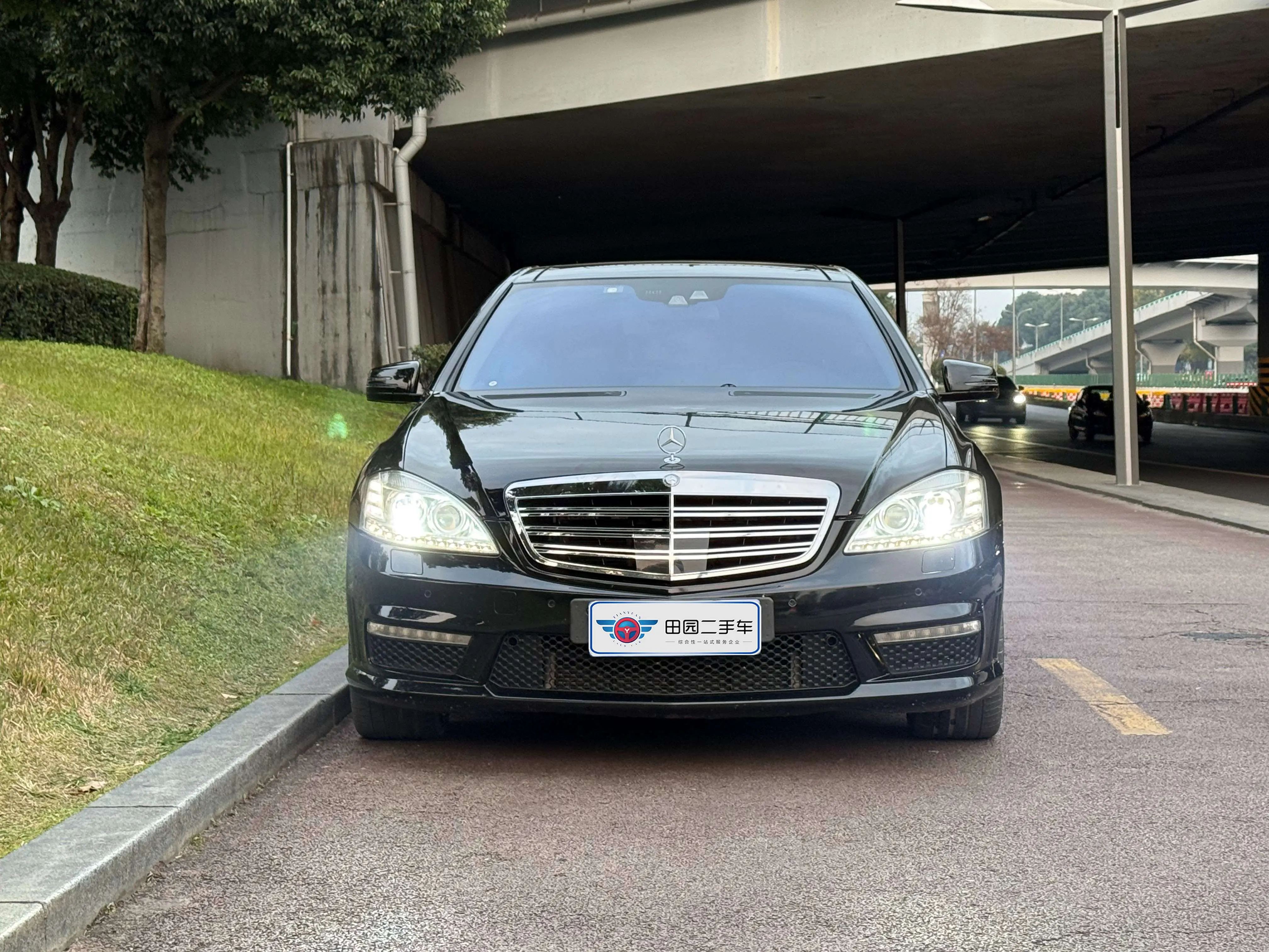 Mercedes-Benz S-Class AMG  из Китая