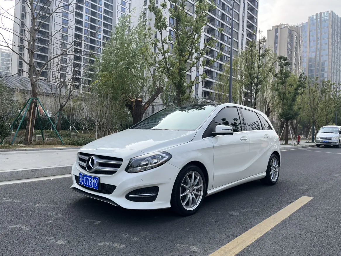 Mercedes-Benz Mercedes Benz B Class  из Китая