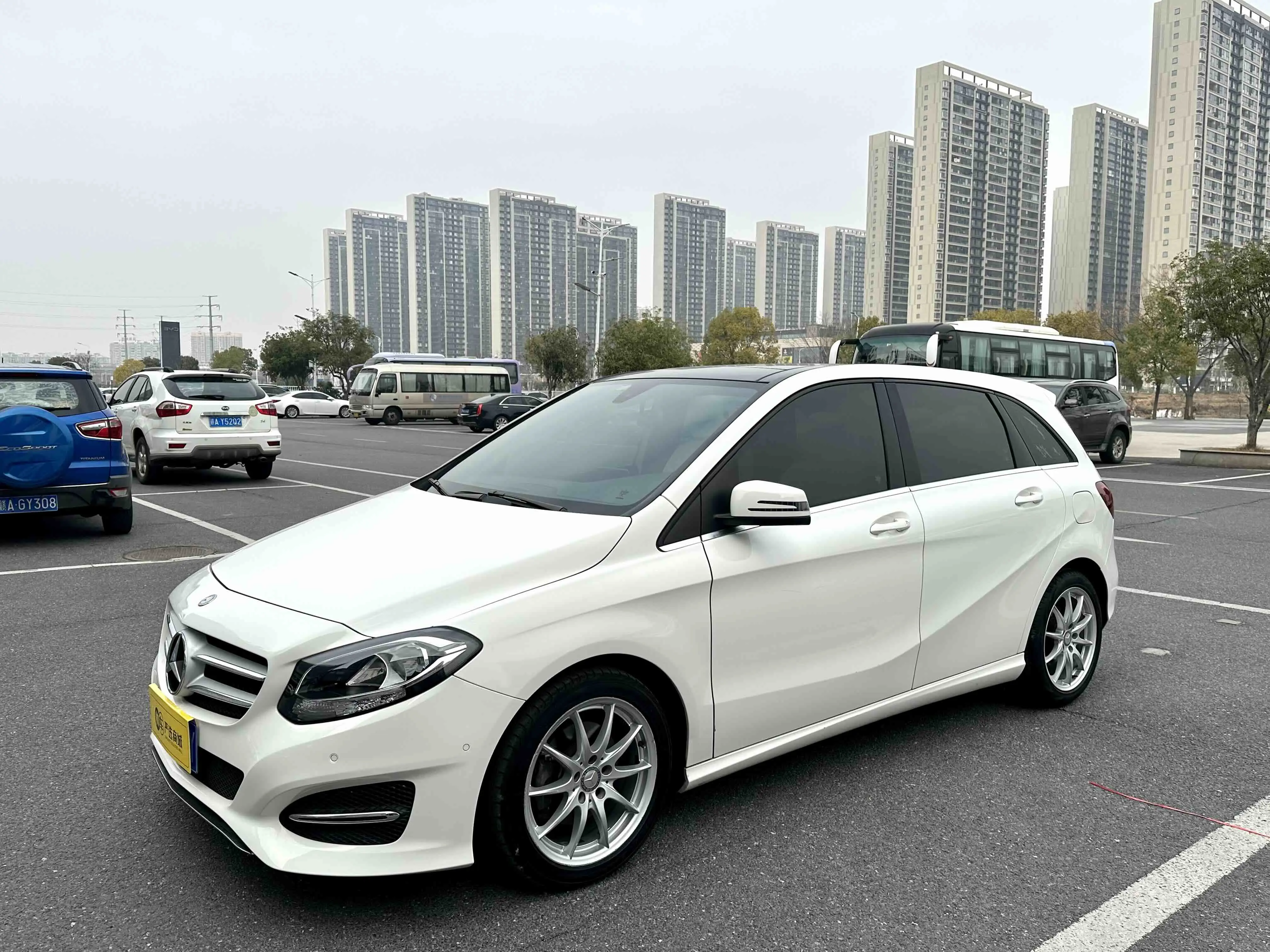 Mercedes-Benz Mercedes Benz B Class  из Китая