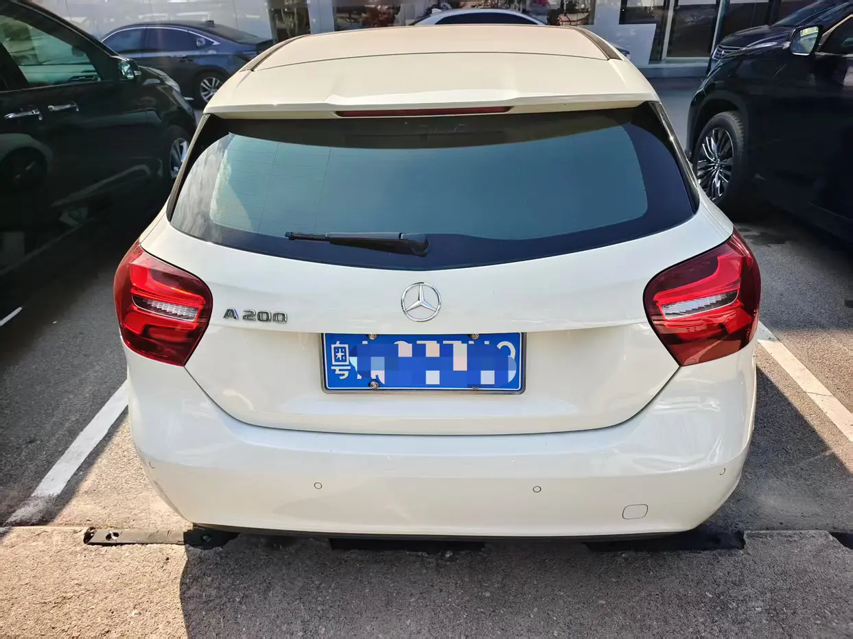 Mercedes-Benz A-Class  из Китая