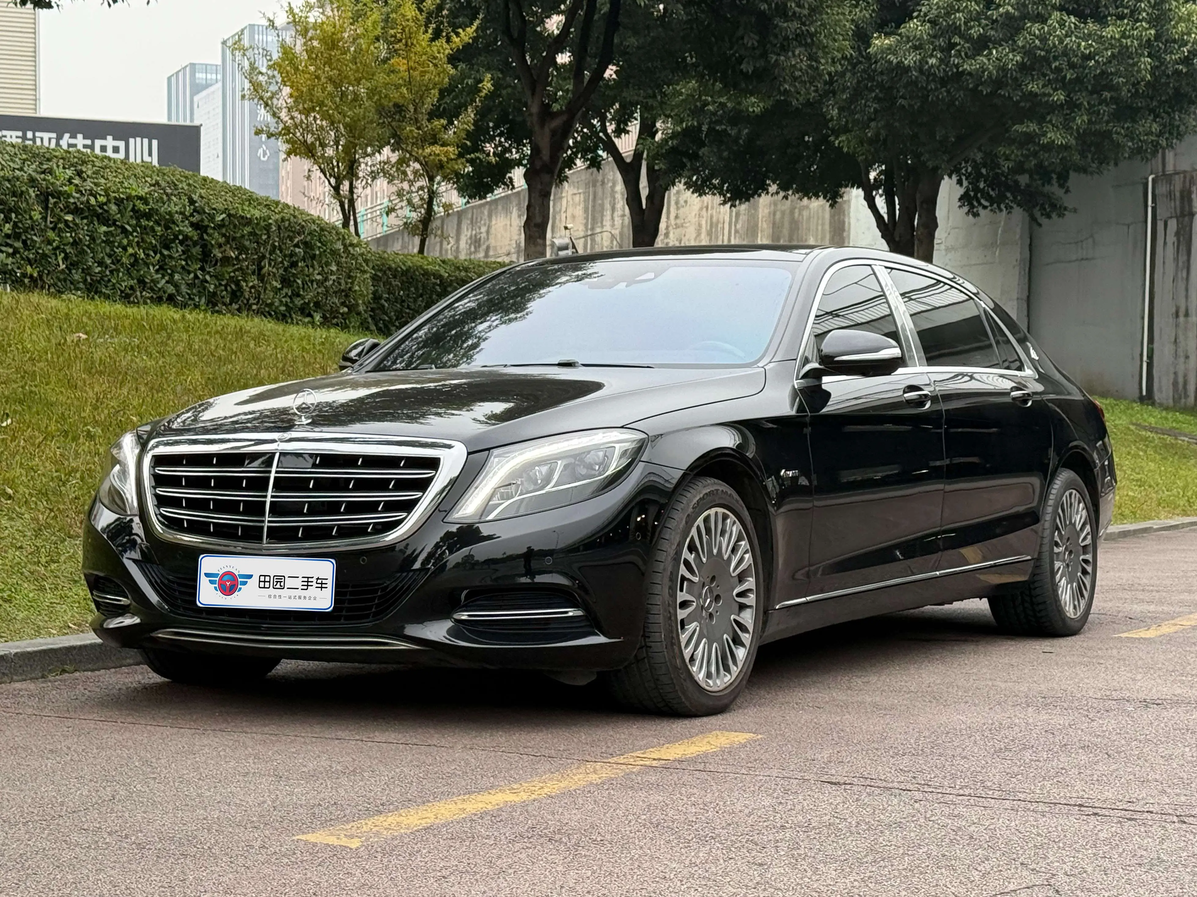Mercedes-Benz Maybach S-Class  из Китая