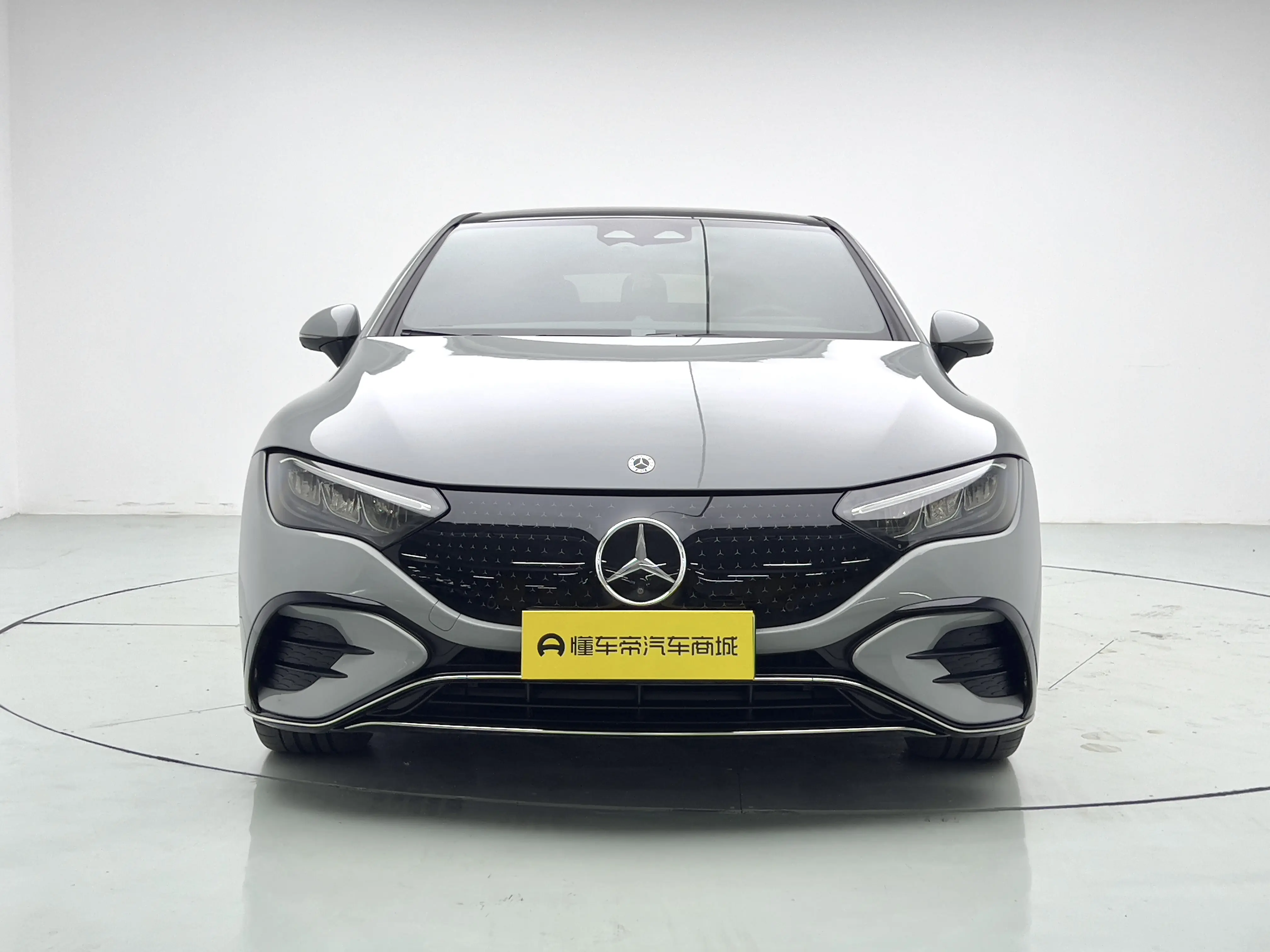 Mercedes-Benz EQE  из Китая