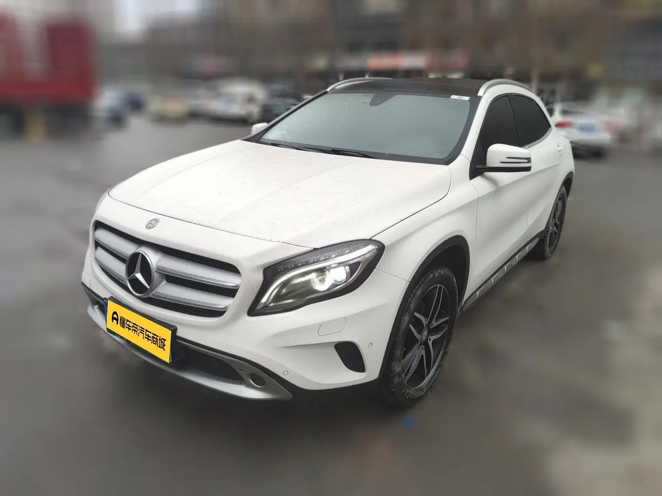 Mercedes-Benz GLA  из Китая