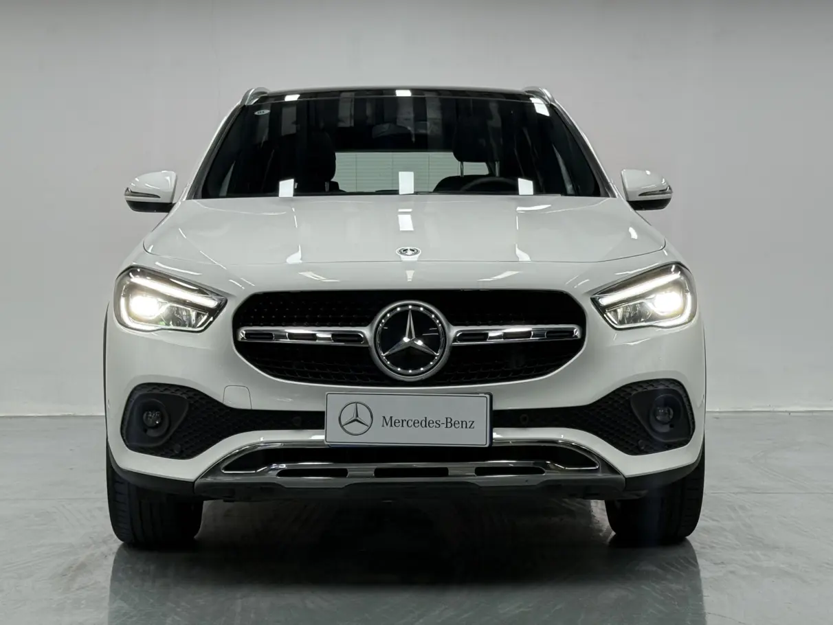 Mercedes-Benz GLA  из Китая