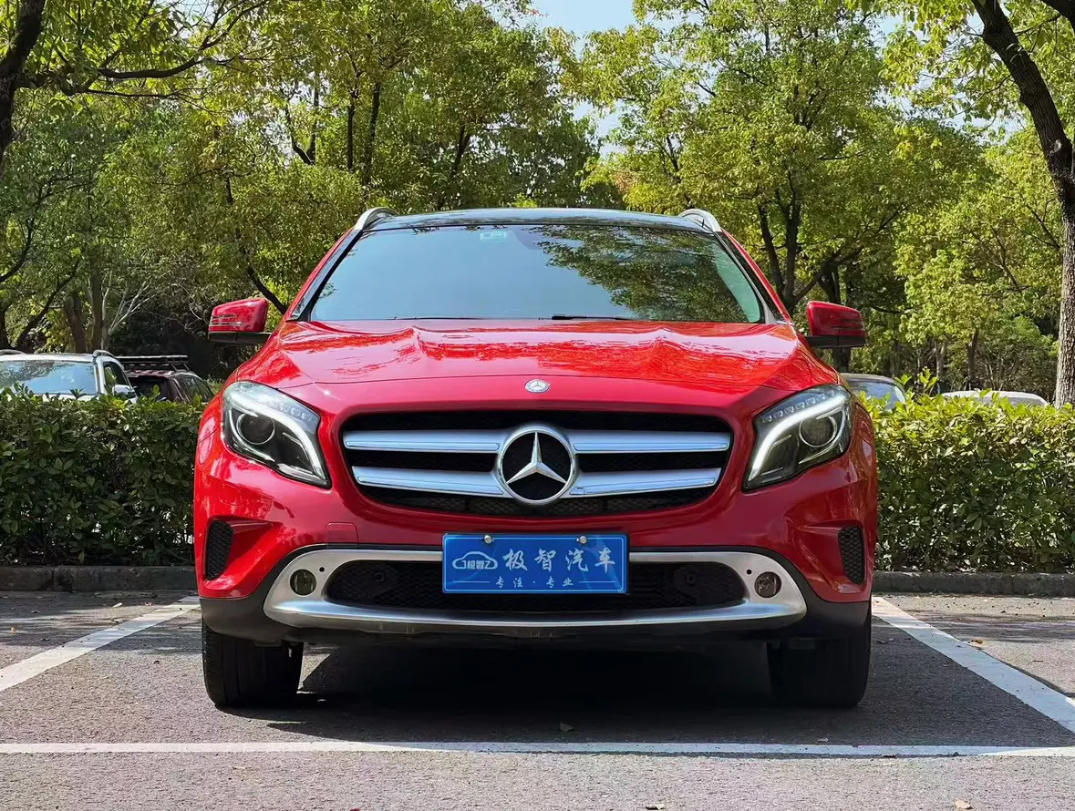 Mercedes-Benz GLA  из Китая