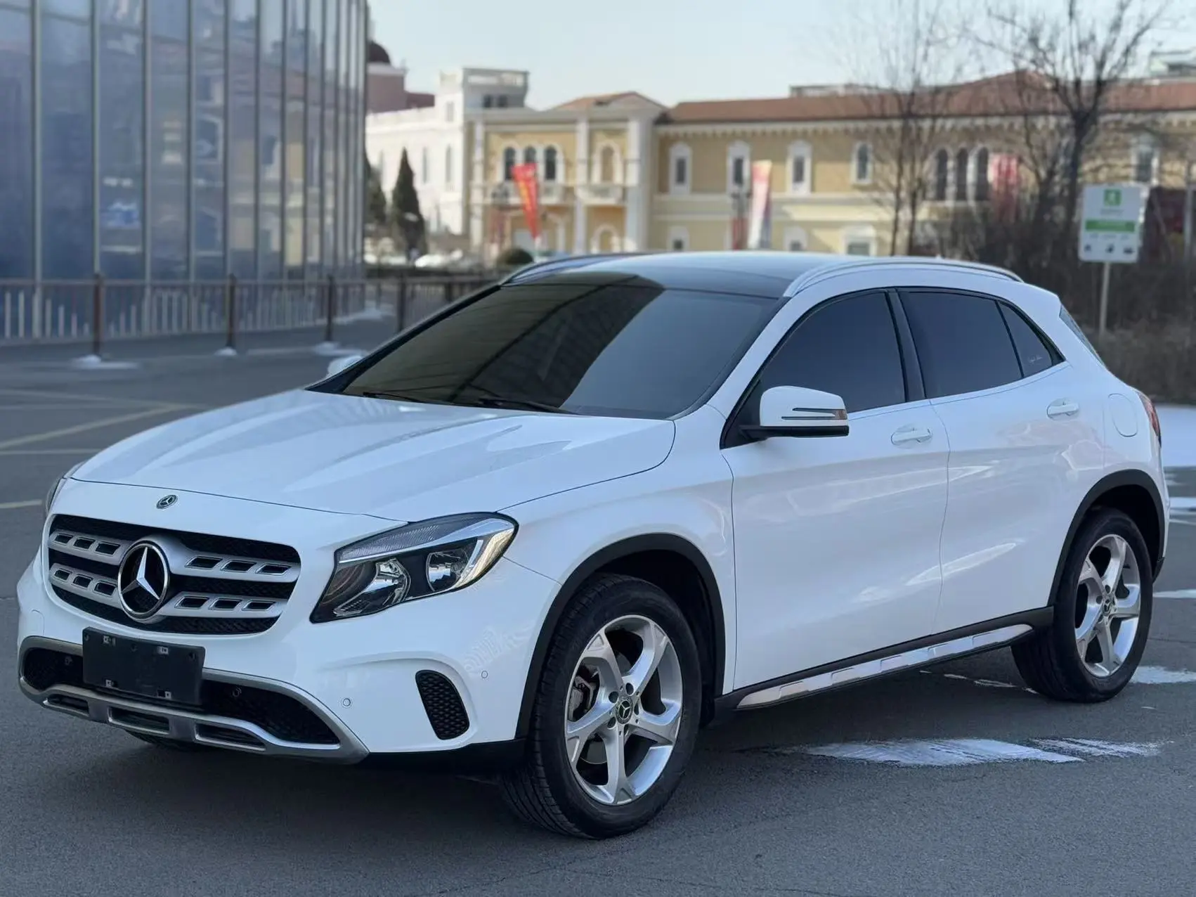Mercedes-Benz GLA  из Китая