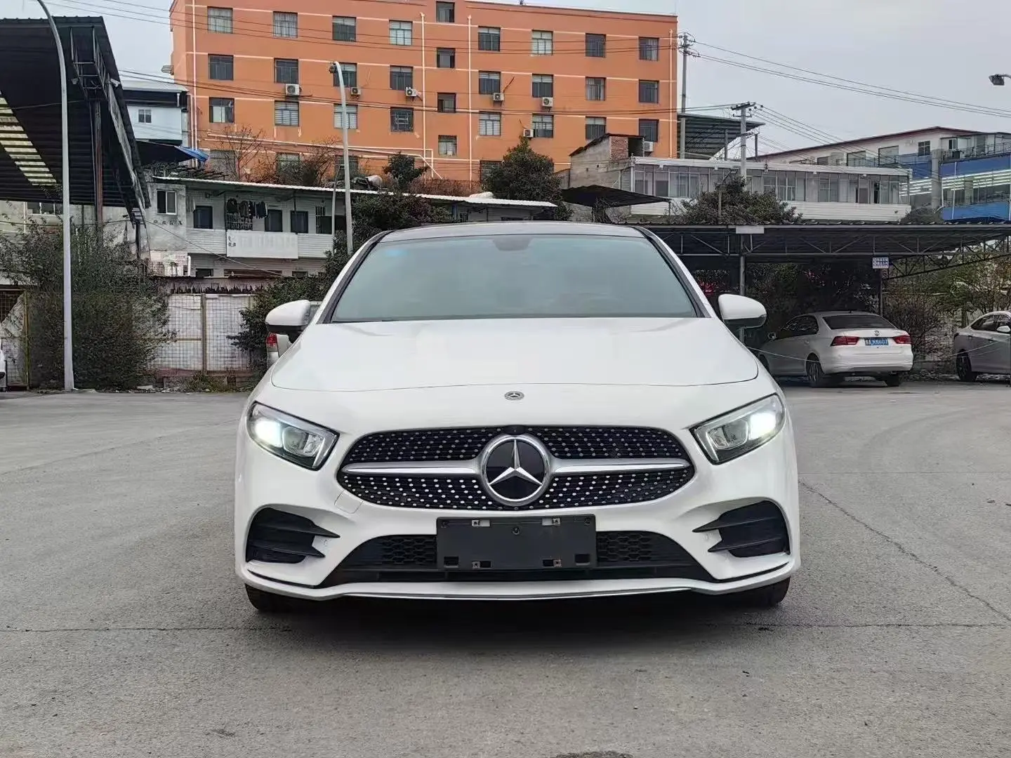 Mercedes-Benz Mercedes Benz A Class  из Китая