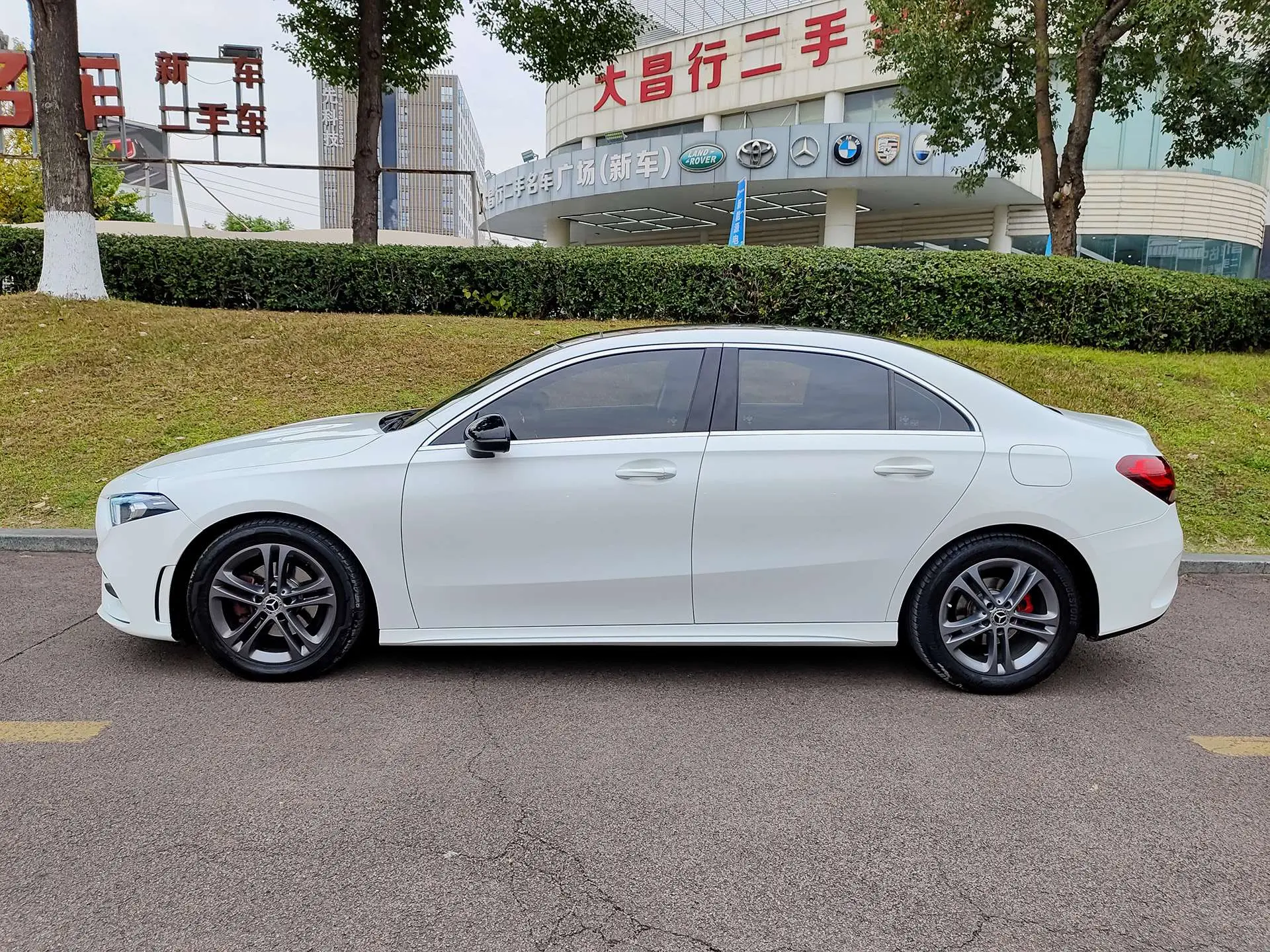 Mercedes-Benz Mercedes Benz A Class  из Китая