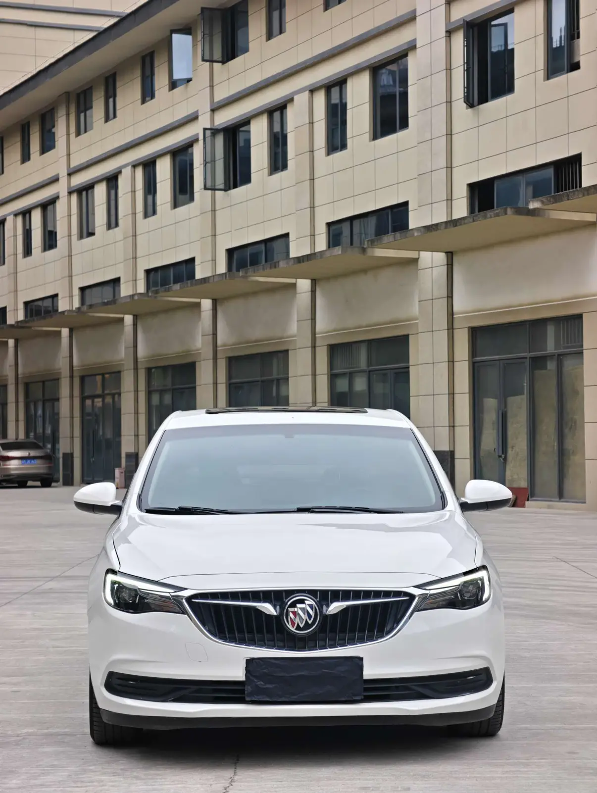 Buick Yinglang  из Китая
