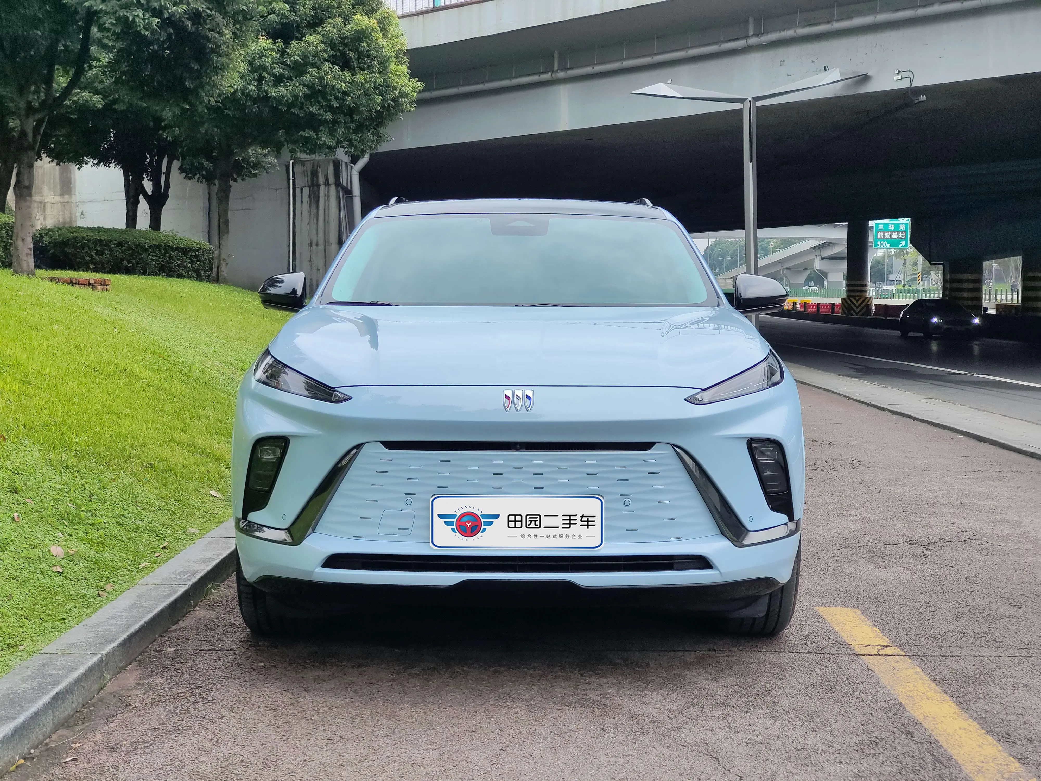 Buick E5  из Китая