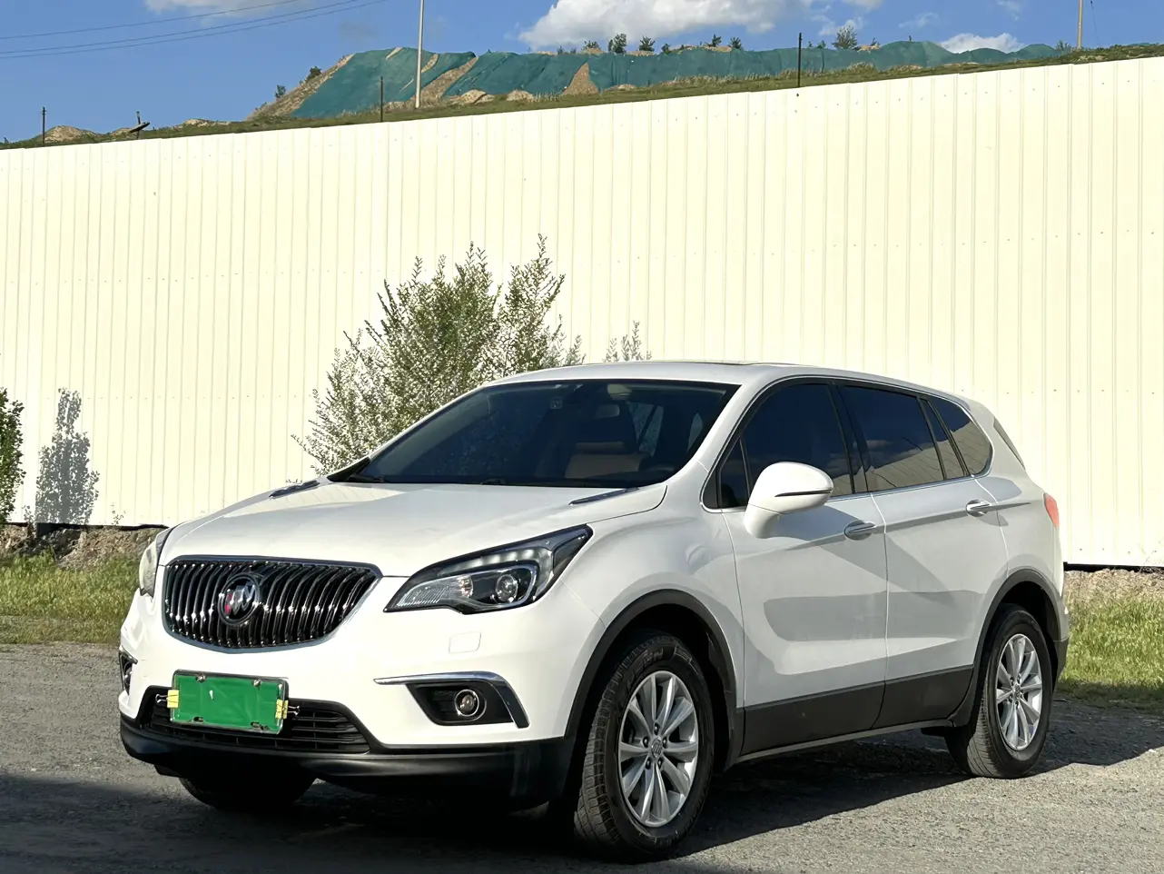 Buick Envision  из Китая