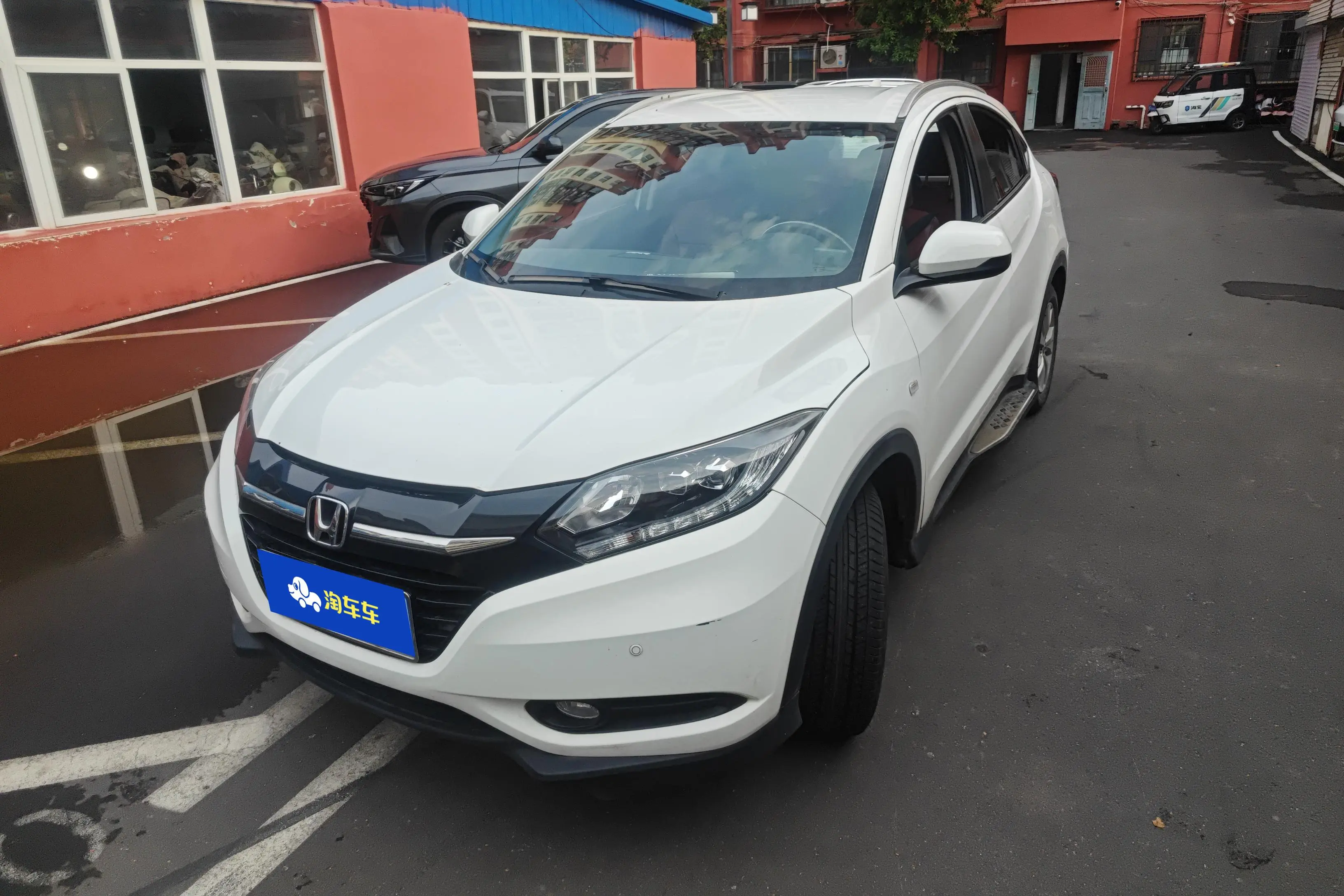 Honda Vezel (Binzhi)  из Китая